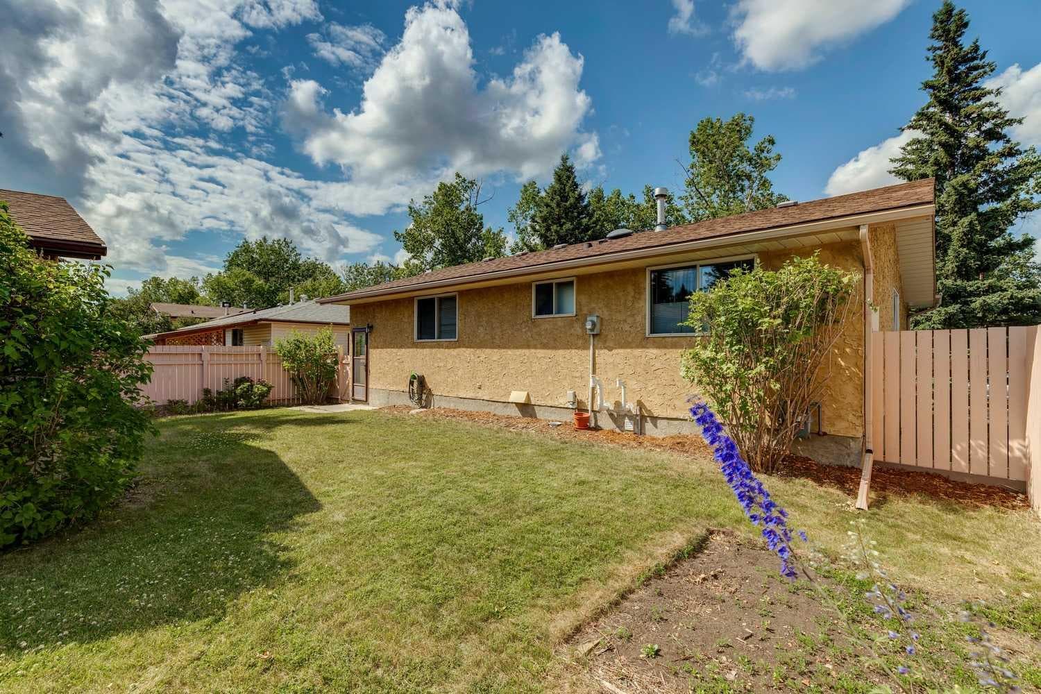 11248 Braeside Drive SW