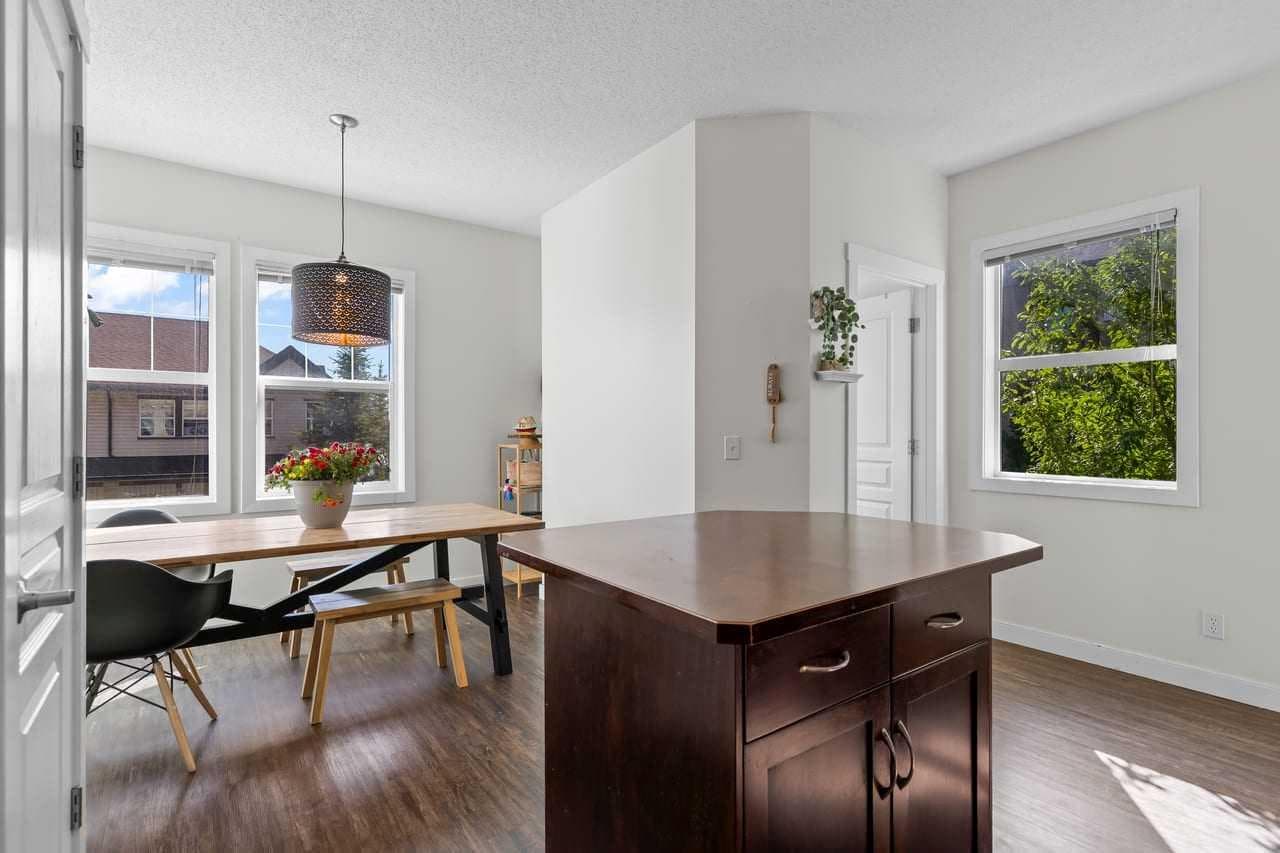 56, 28 Heritage Drive 