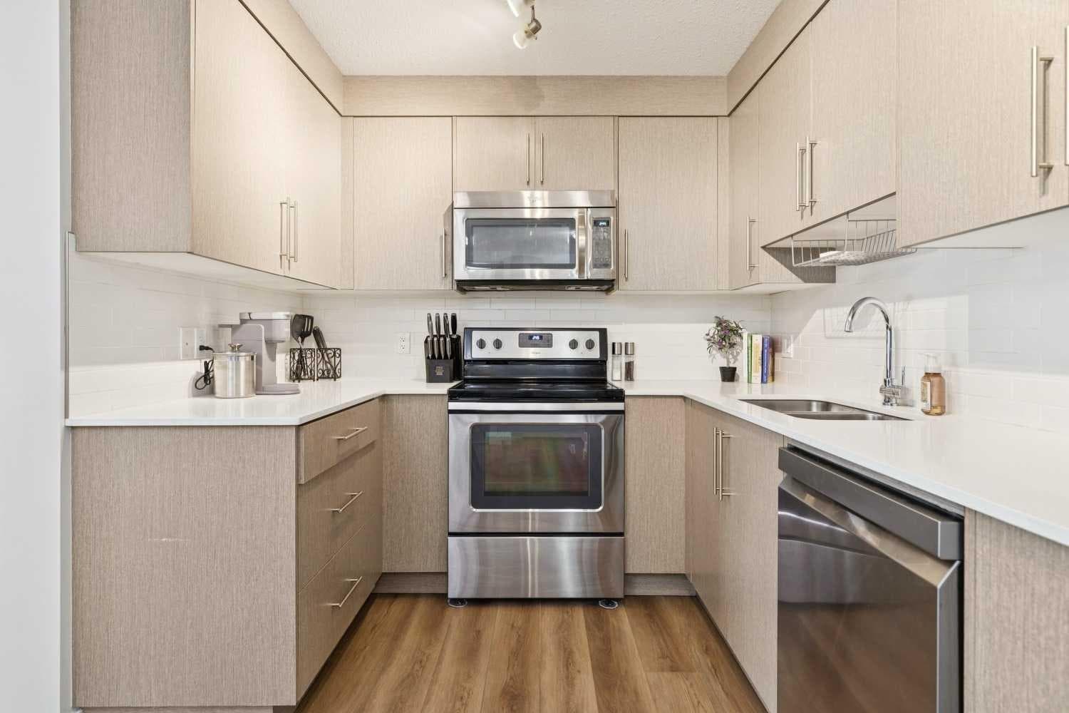 5103, 302 Skyview Ranch Drive NE