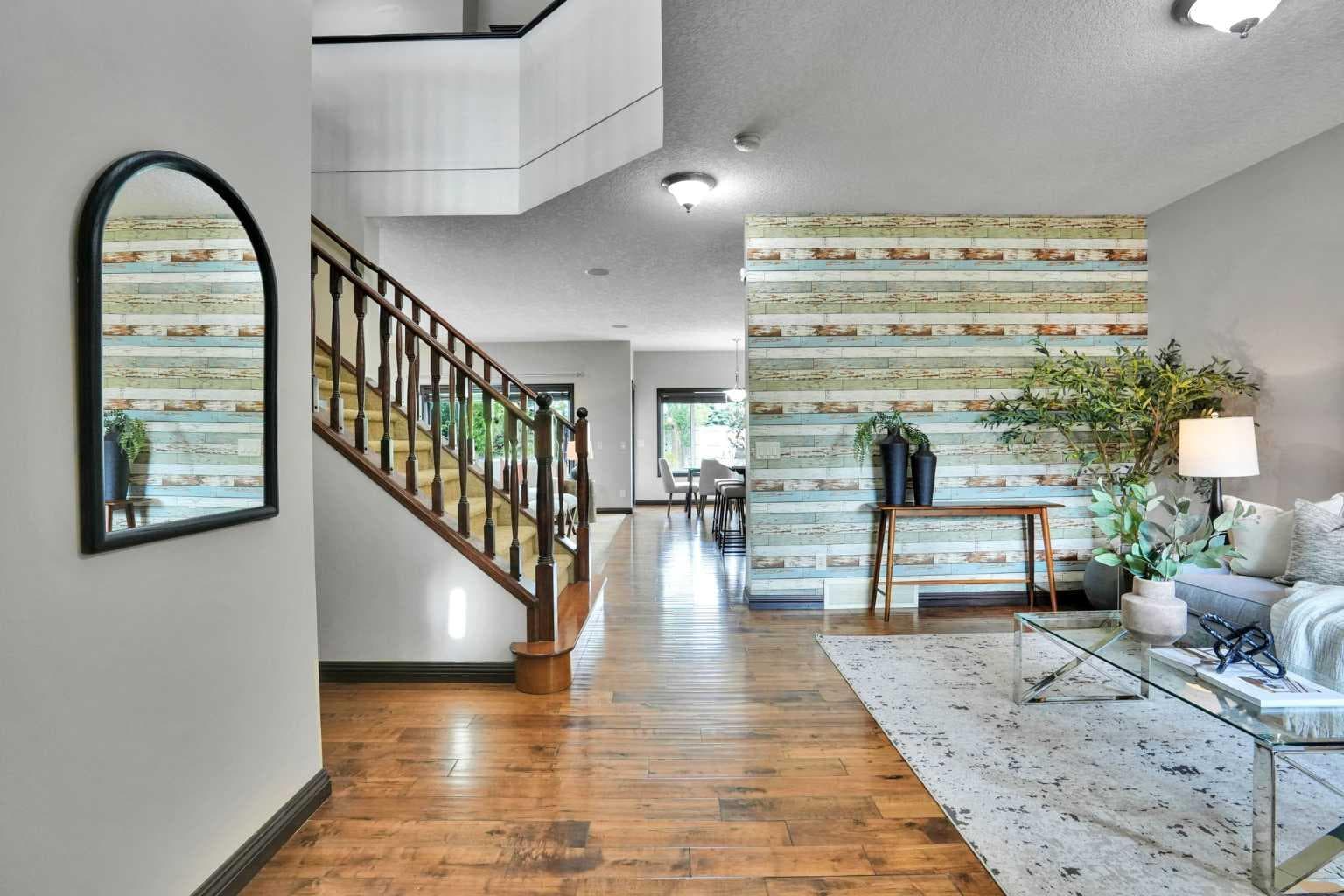 212 Everbrook Way SW