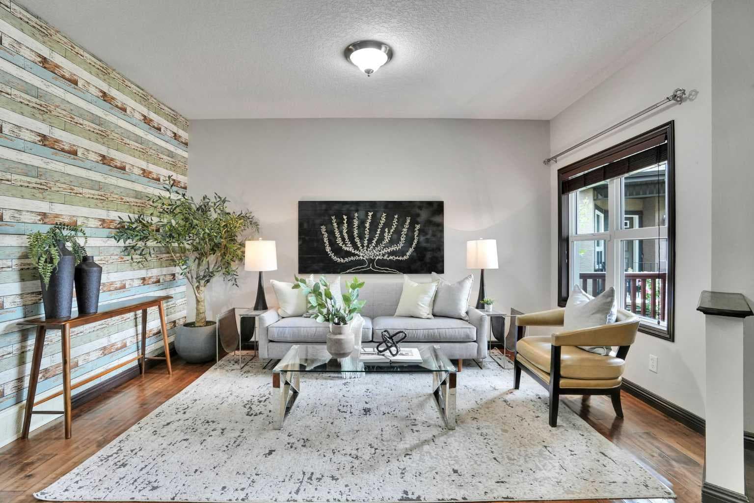 212 Everbrook Way SW