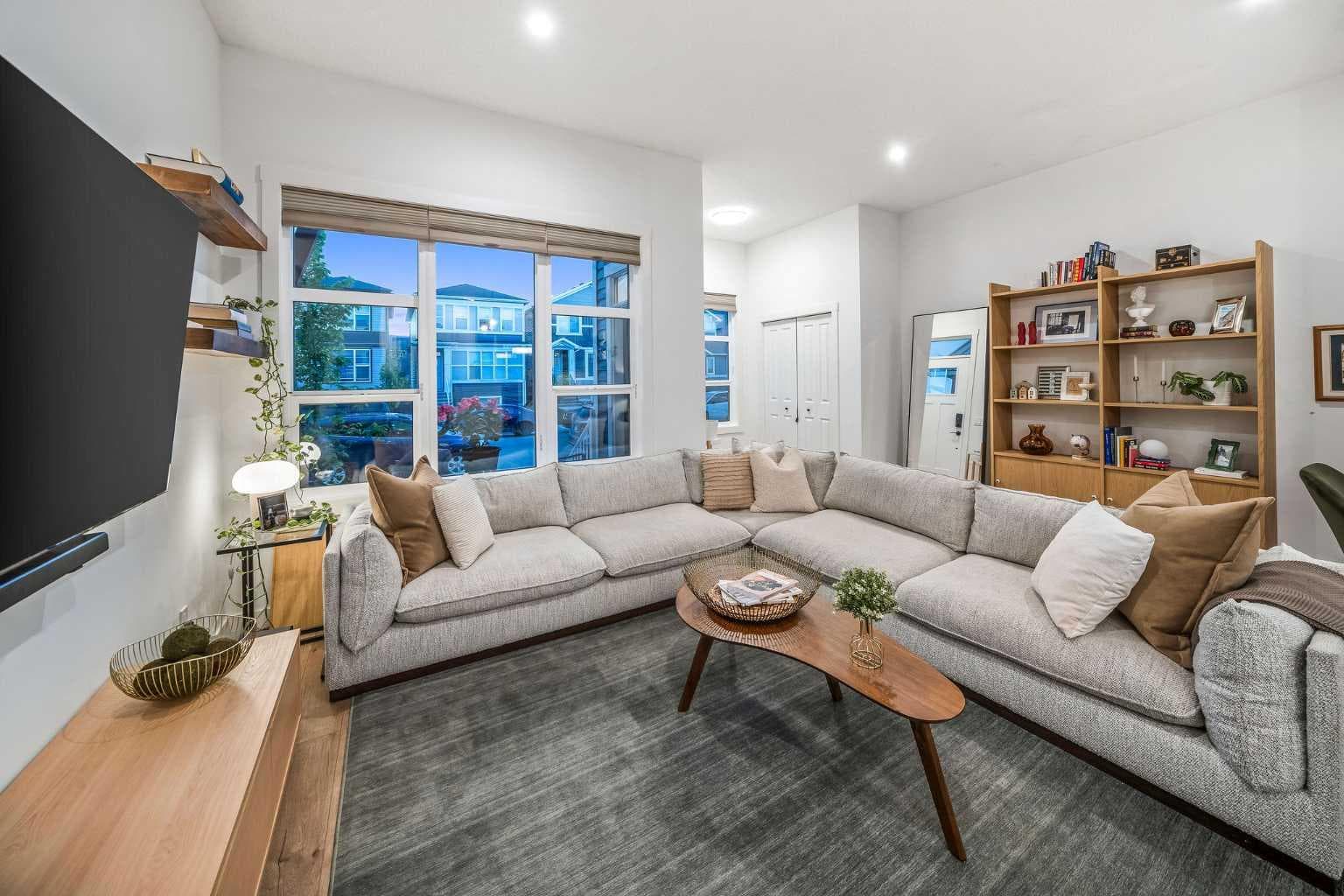 176 Seton Villas SE