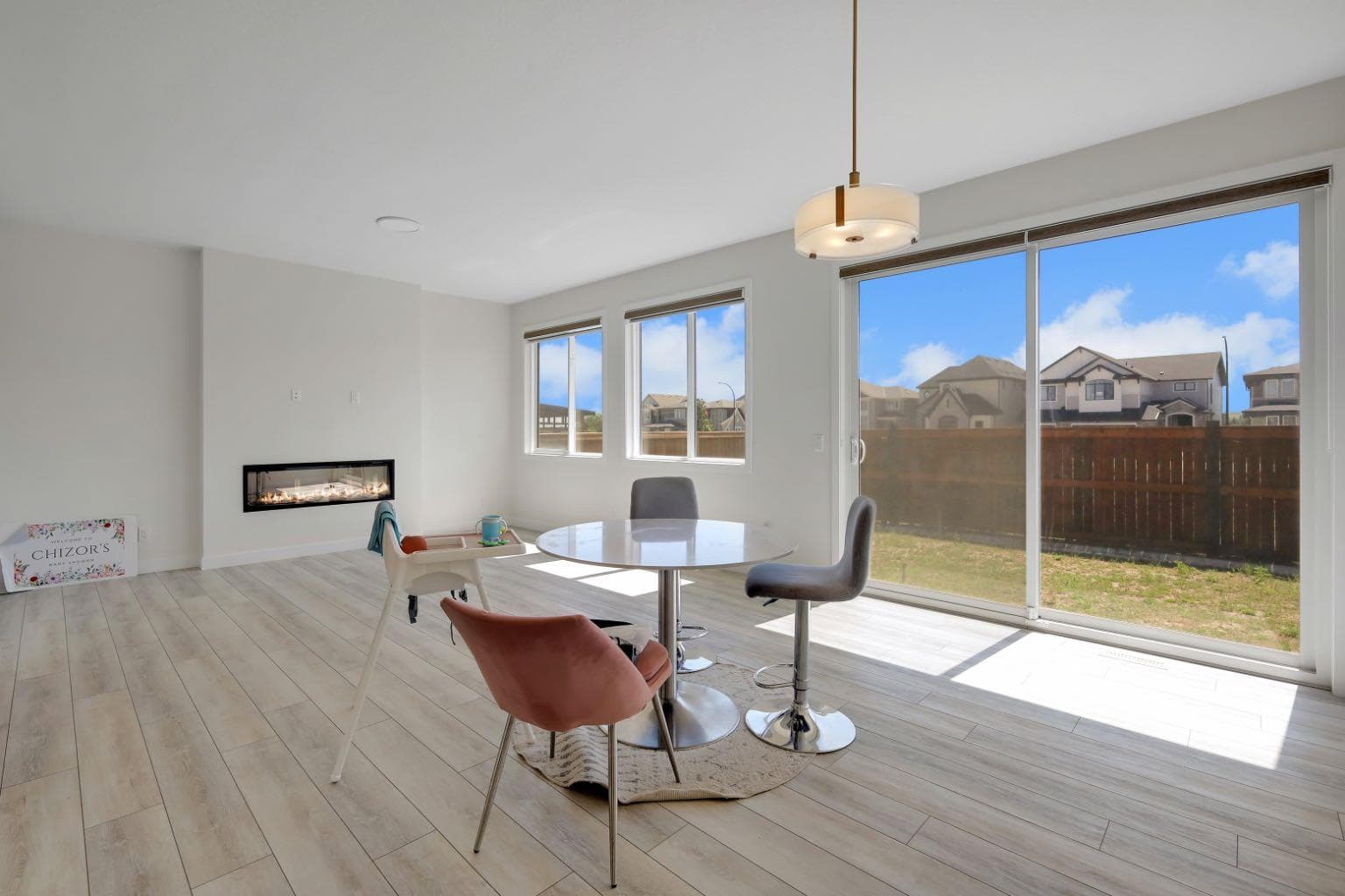 423 Legacy Circle SE