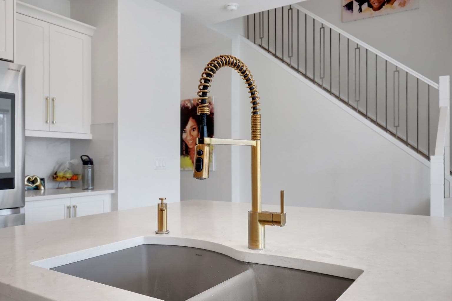 423 Legacy Circle SE