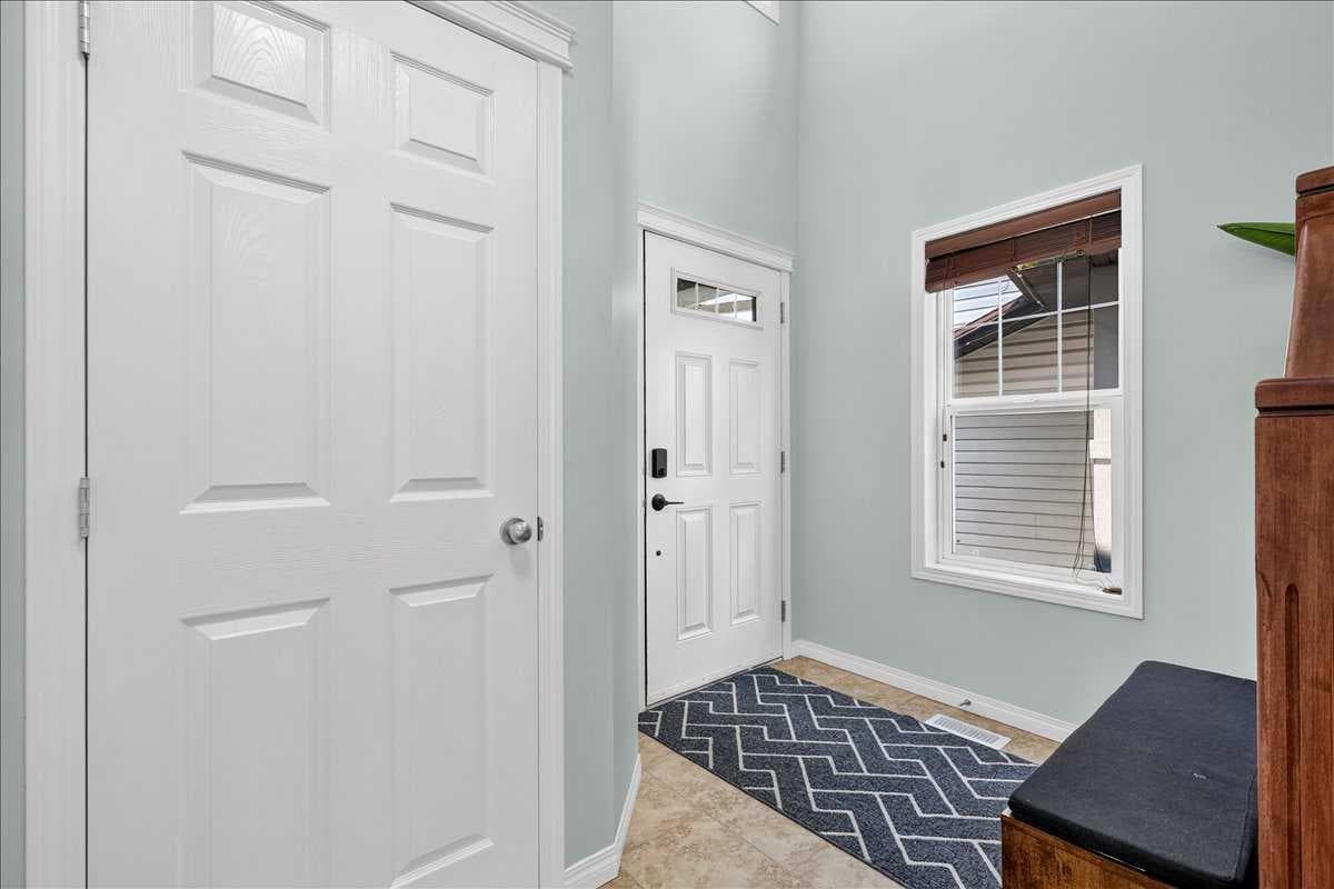 333 Bridleridge View SW