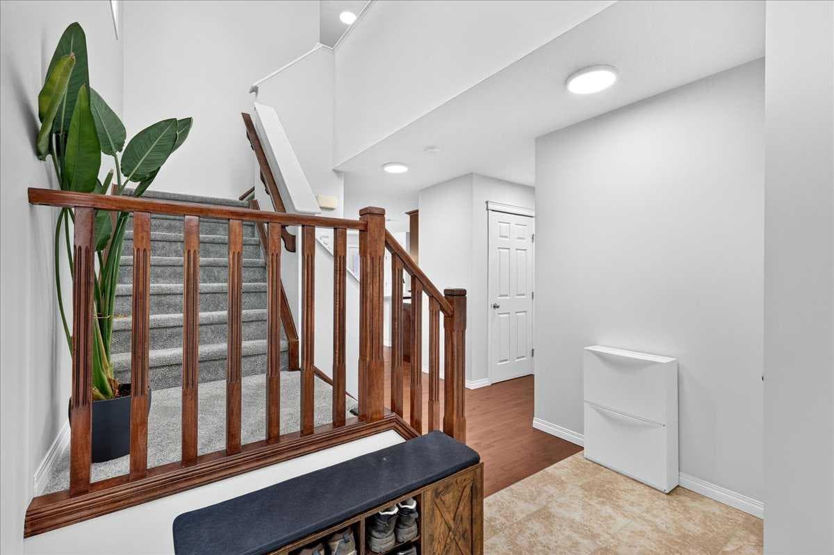 333 Bridleridge View SW