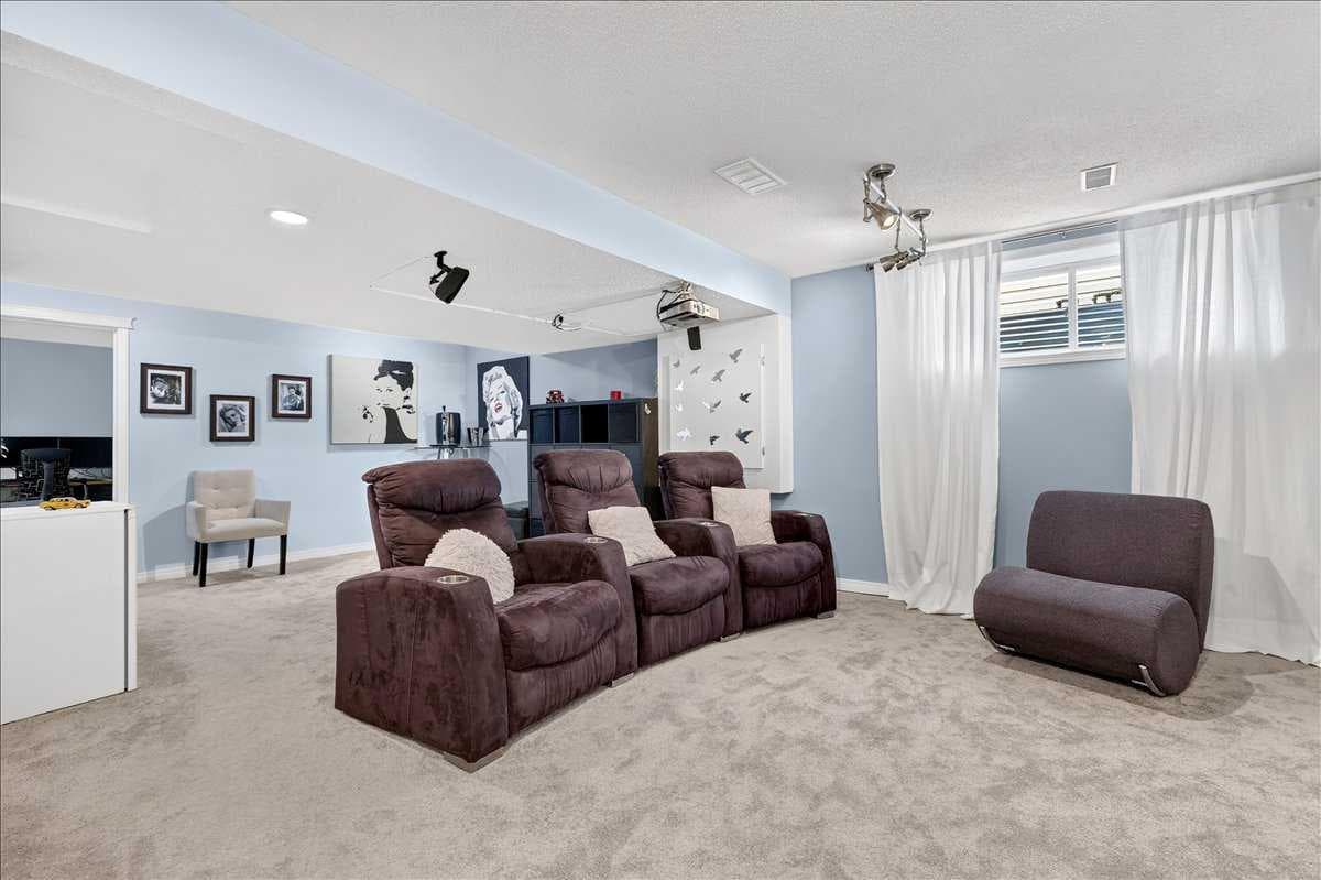 333 Bridleridge View SW