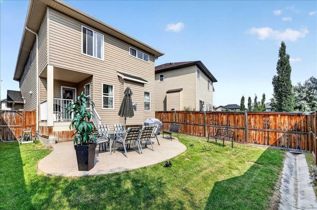 333 Bridleridge View SW