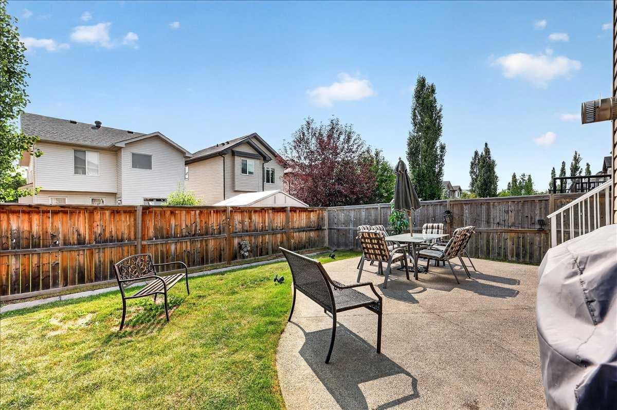 333 Bridleridge View SW