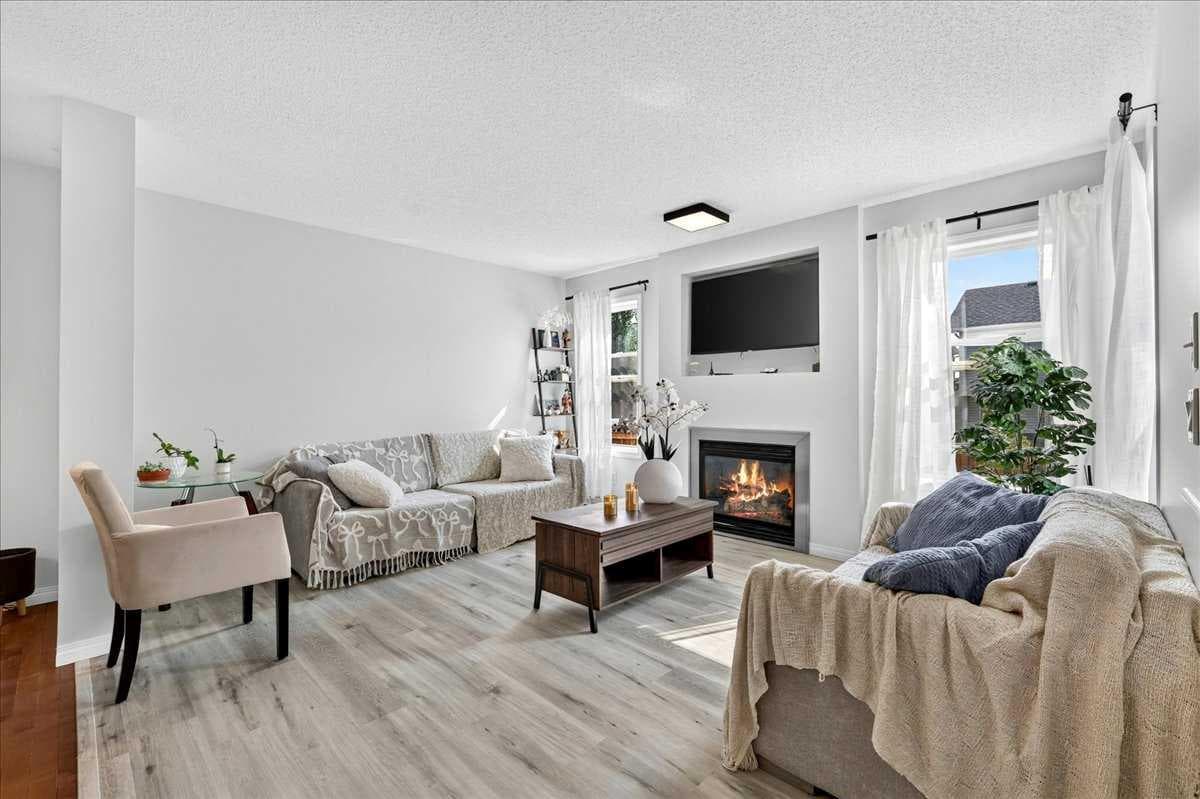 333 Bridleridge View SW