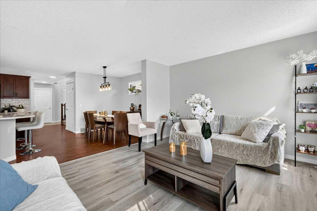 333 Bridleridge View SW