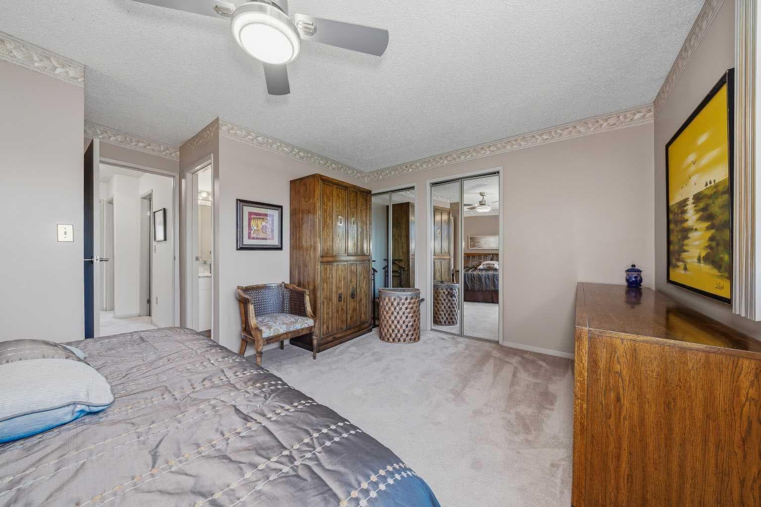 104, 23 Glamis Drive SW
