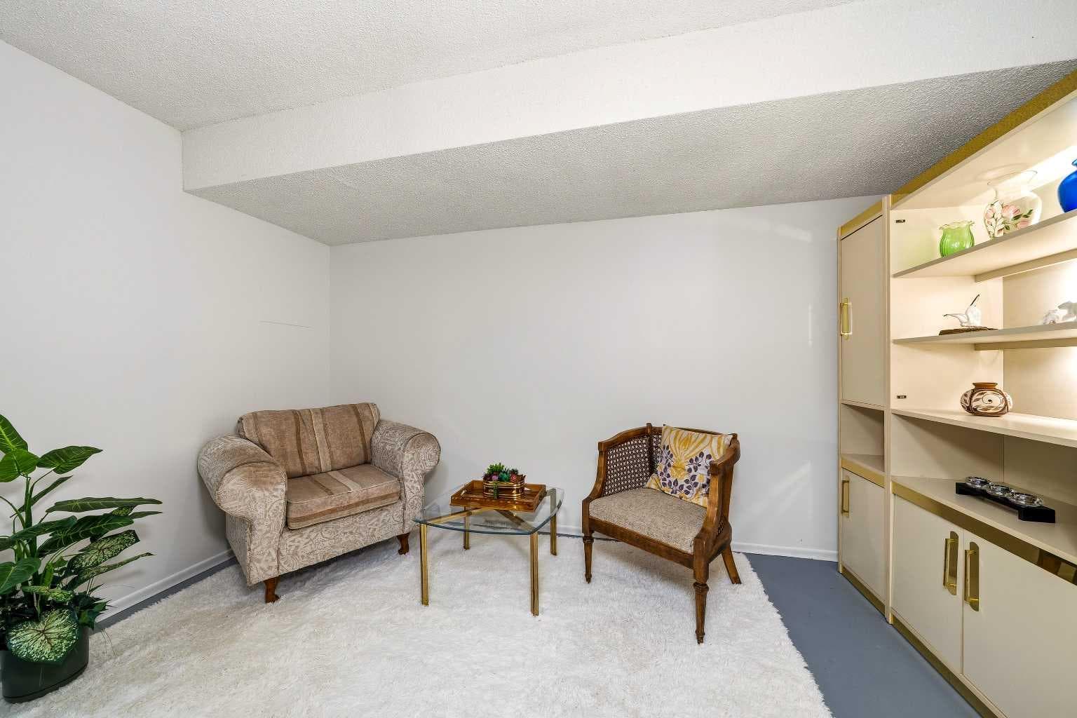 104, 23 Glamis Drive SW