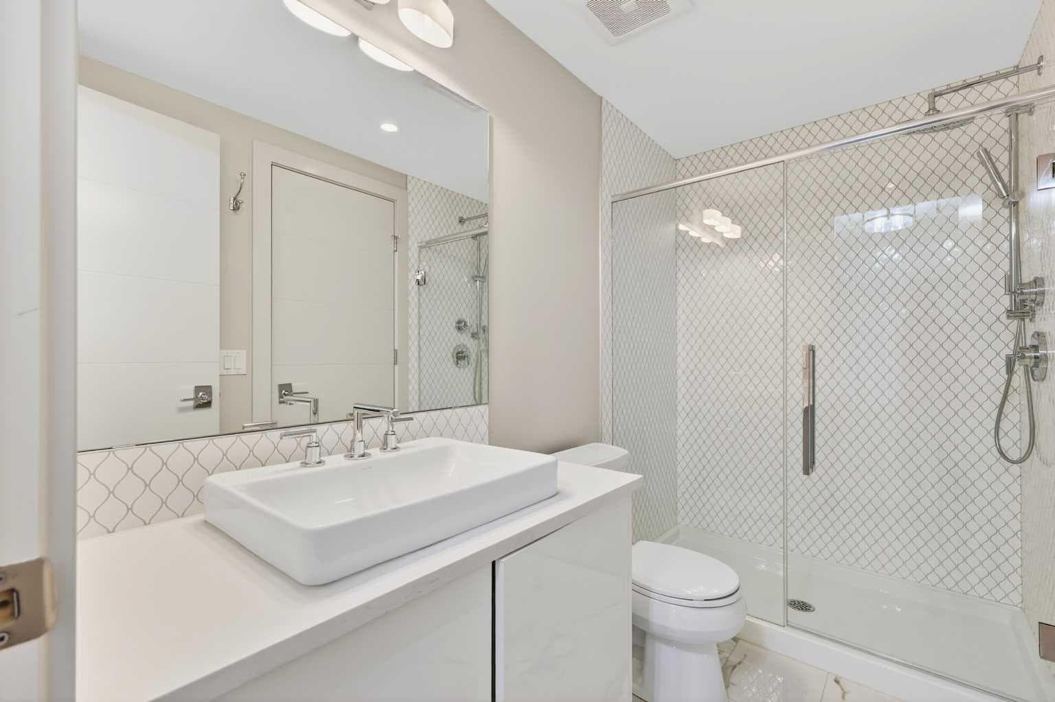 101, 23 Mahogany Circle SE
