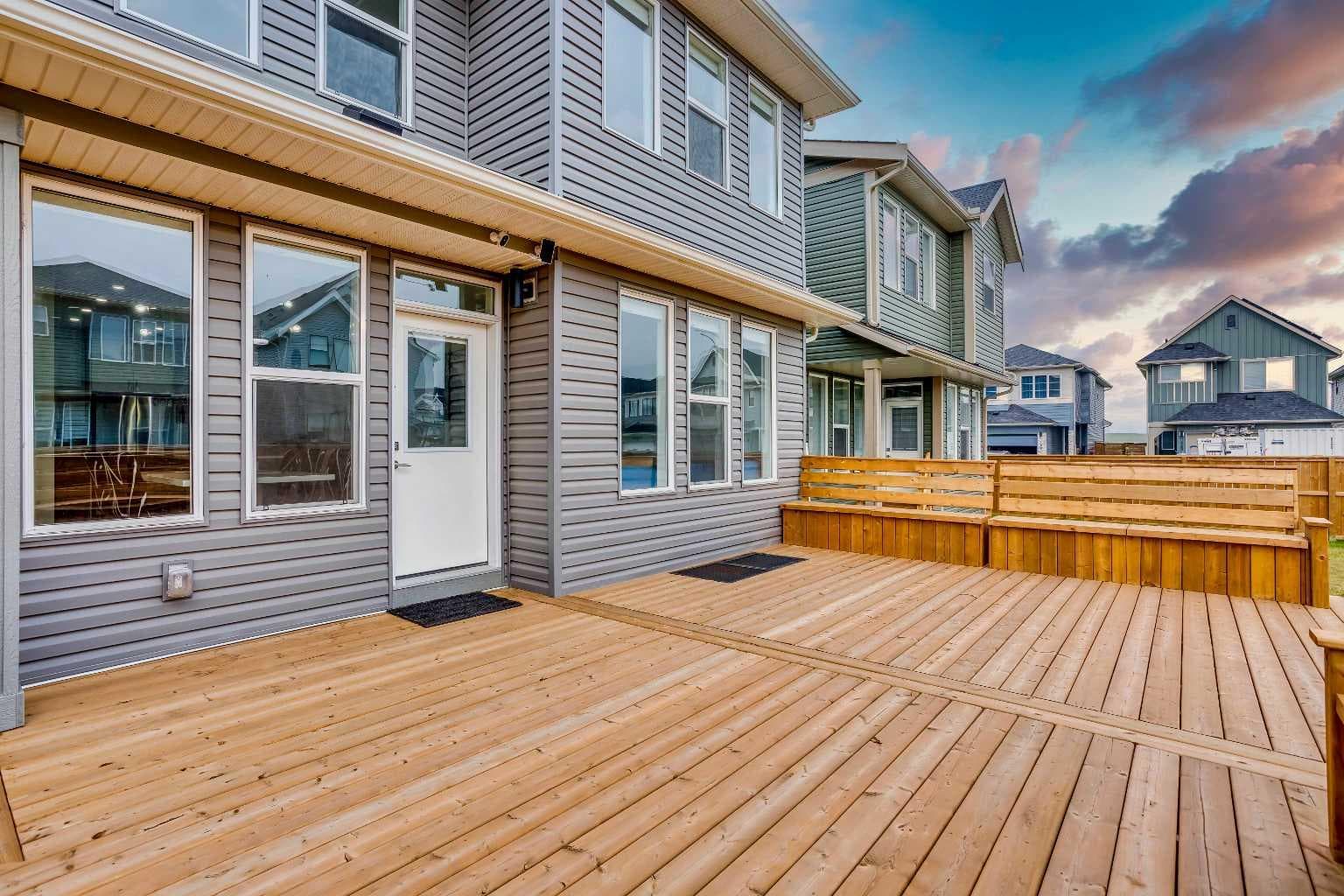 91 Copperhead Grove SE