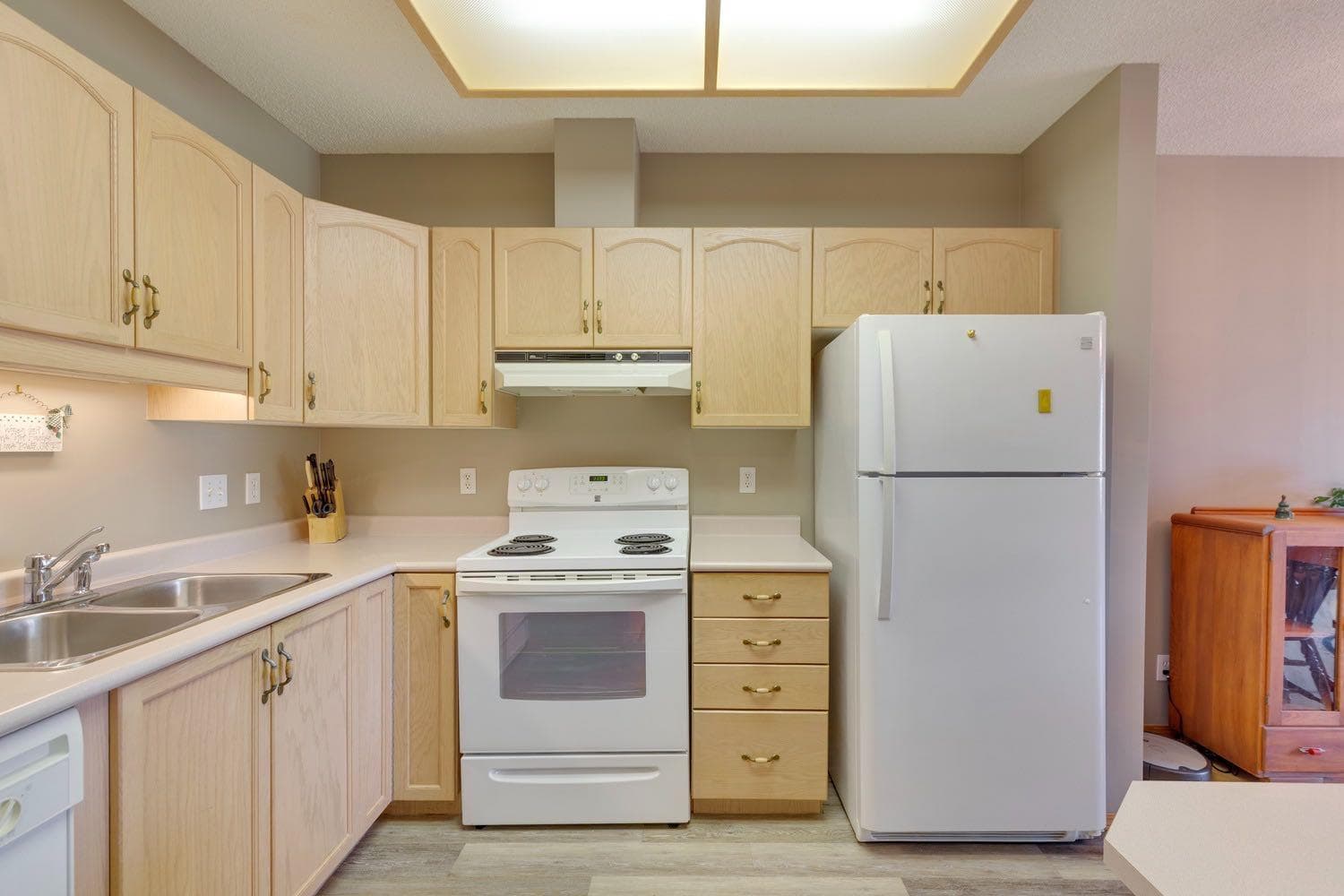 3109, 3109 Hawksbrow Point NW