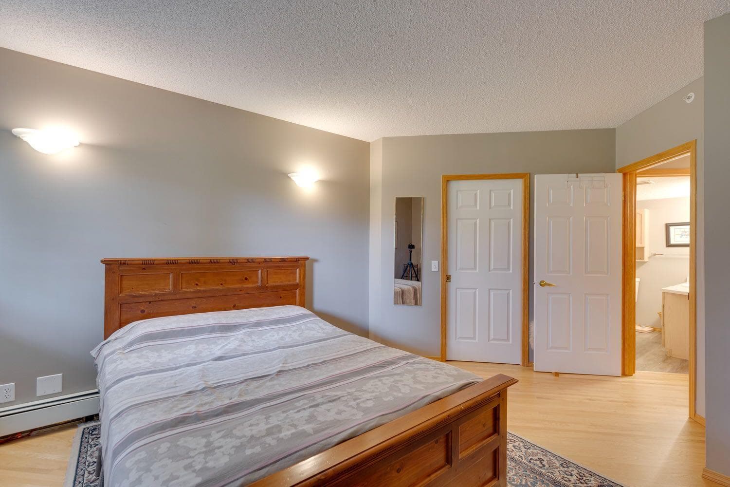 3109, 3109 Hawksbrow Point NW