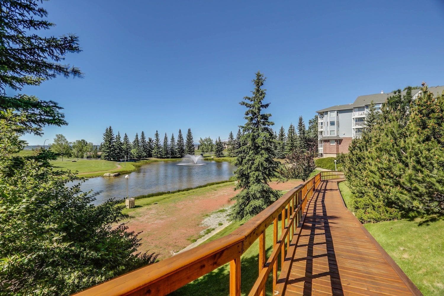 3109, 3109 Hawksbrow Point NW