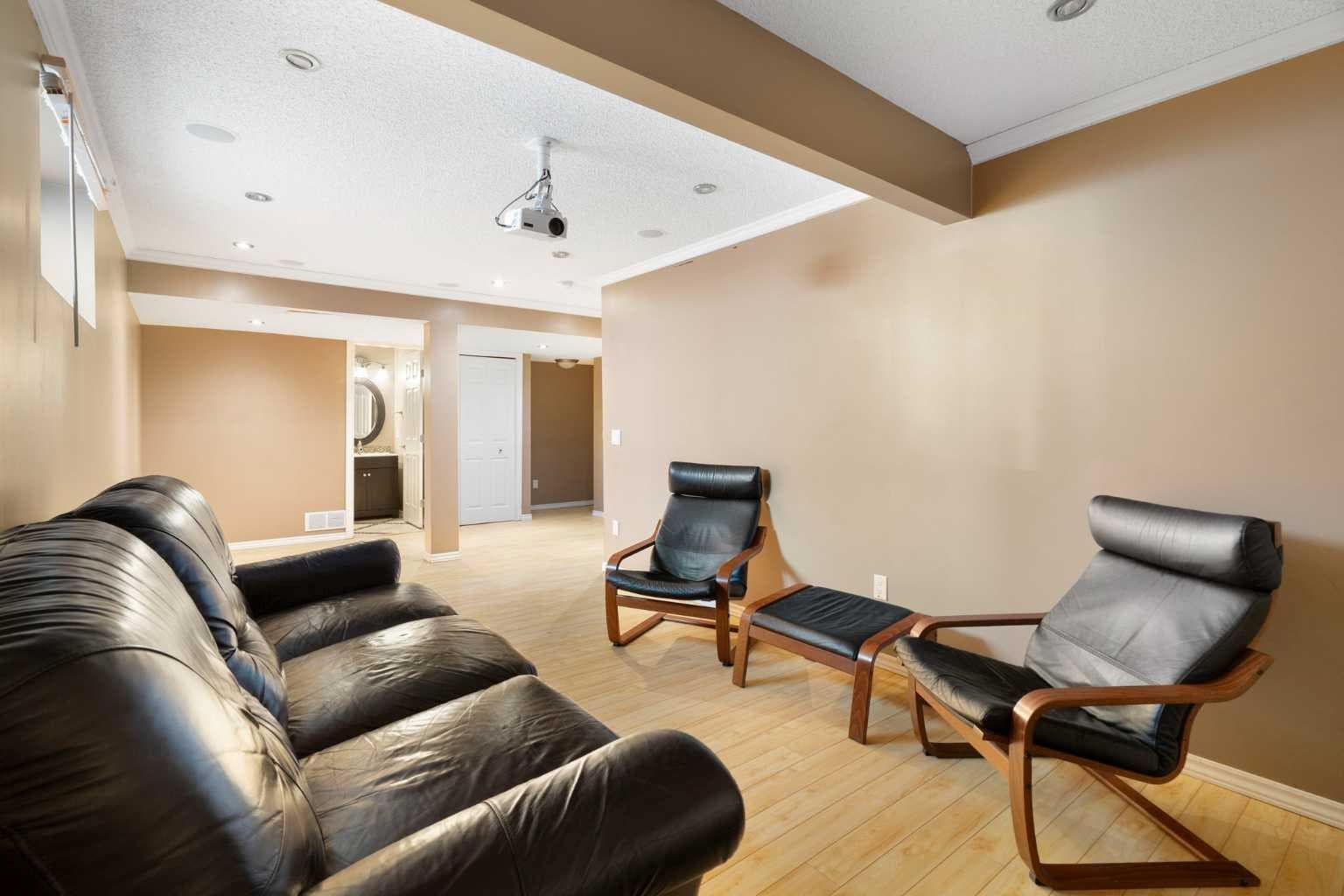459 Citadel Meadow Bay NW