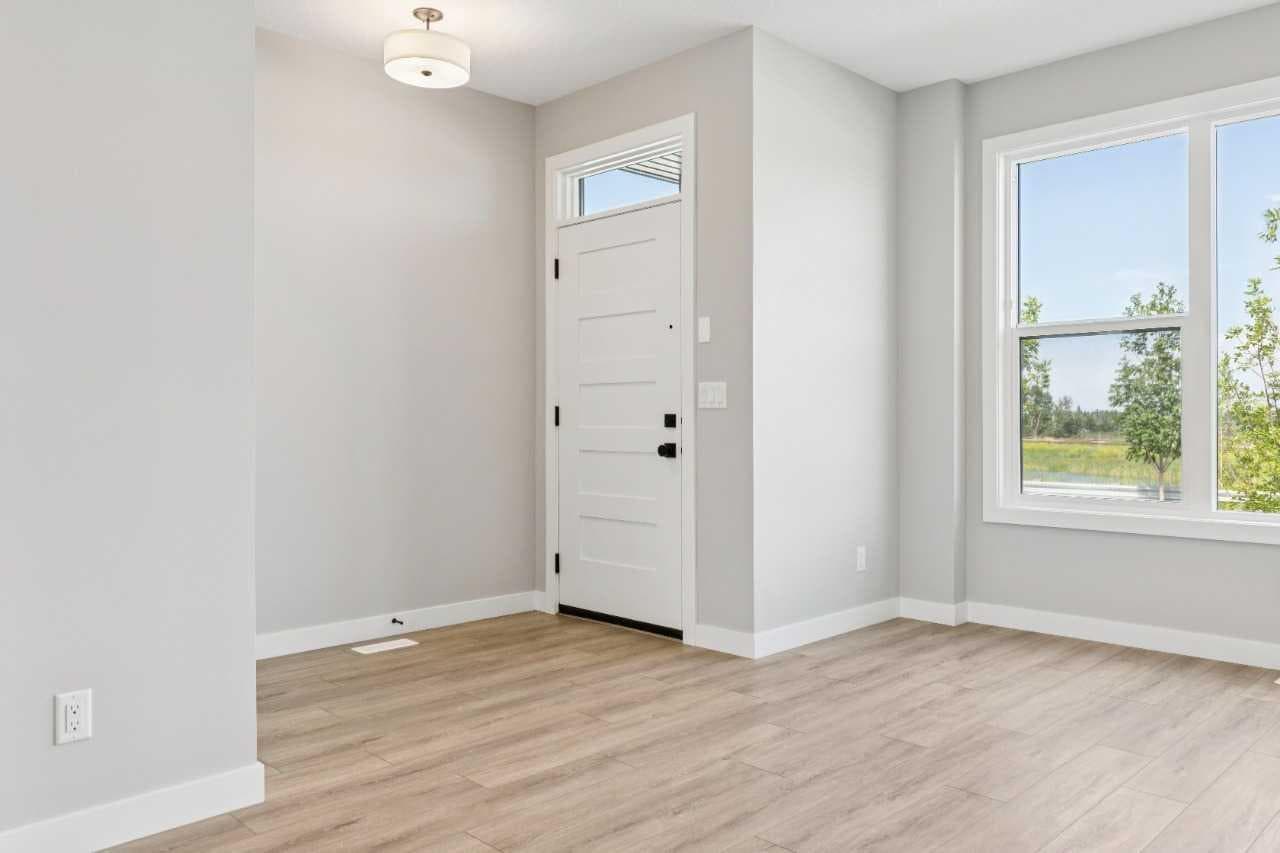 45 Silverton Glen Way SW