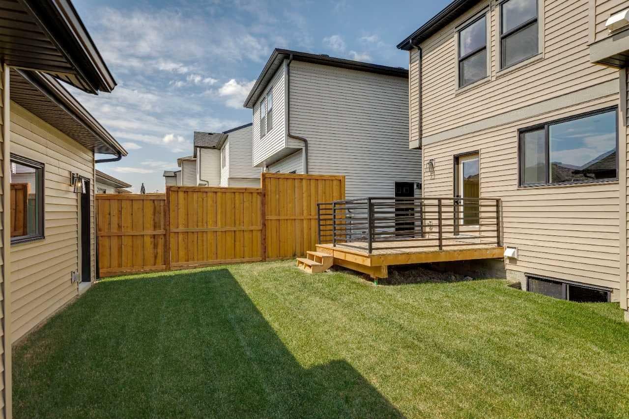 45 Silverton Glen Way SW