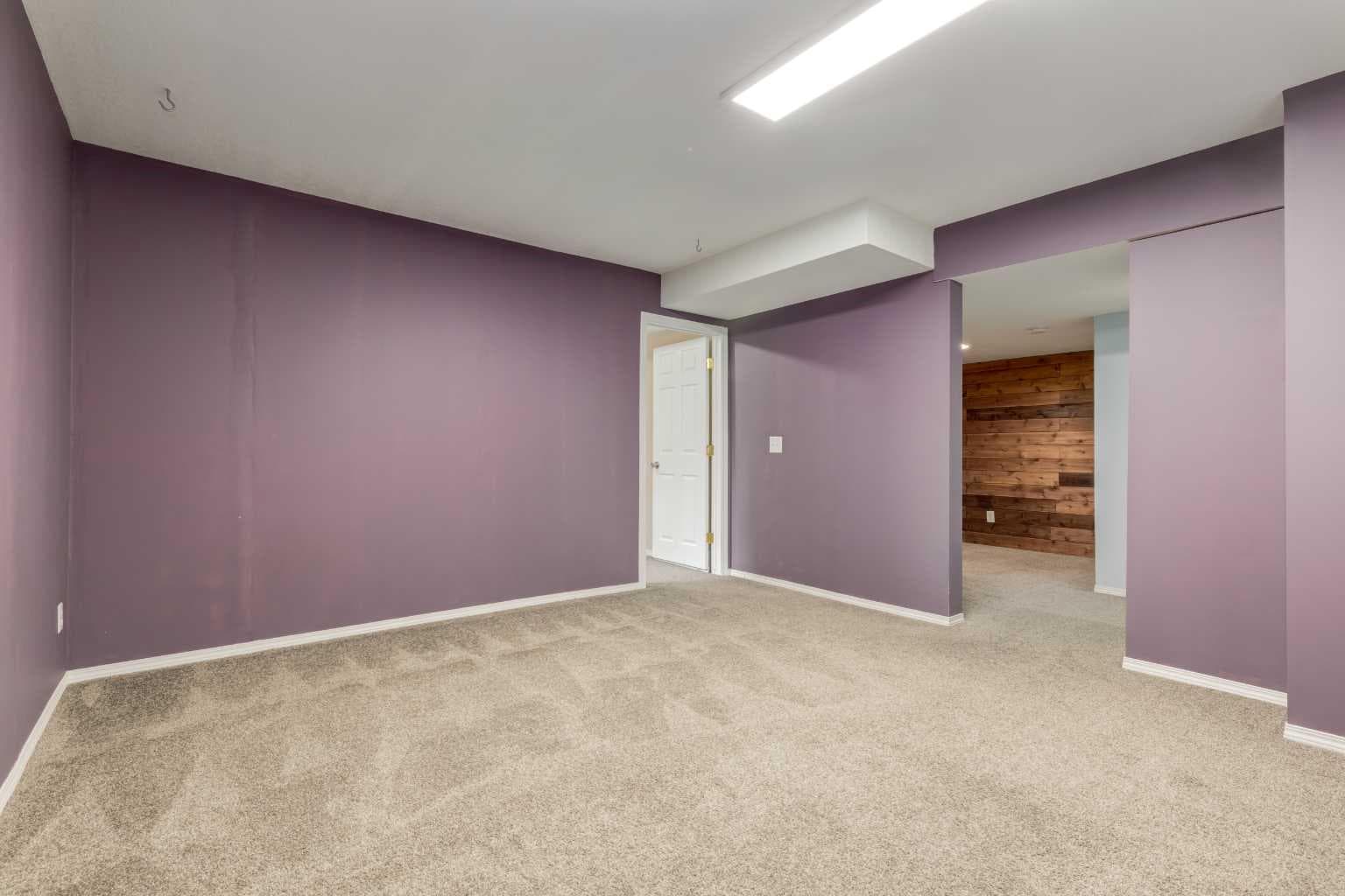 87 Royal Elm Way NW