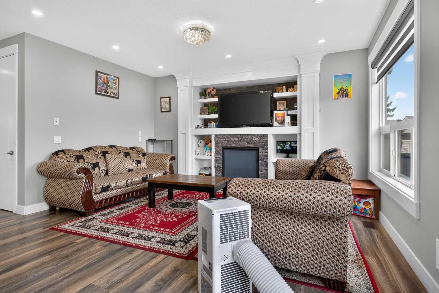 120 Castlegrove Road NE