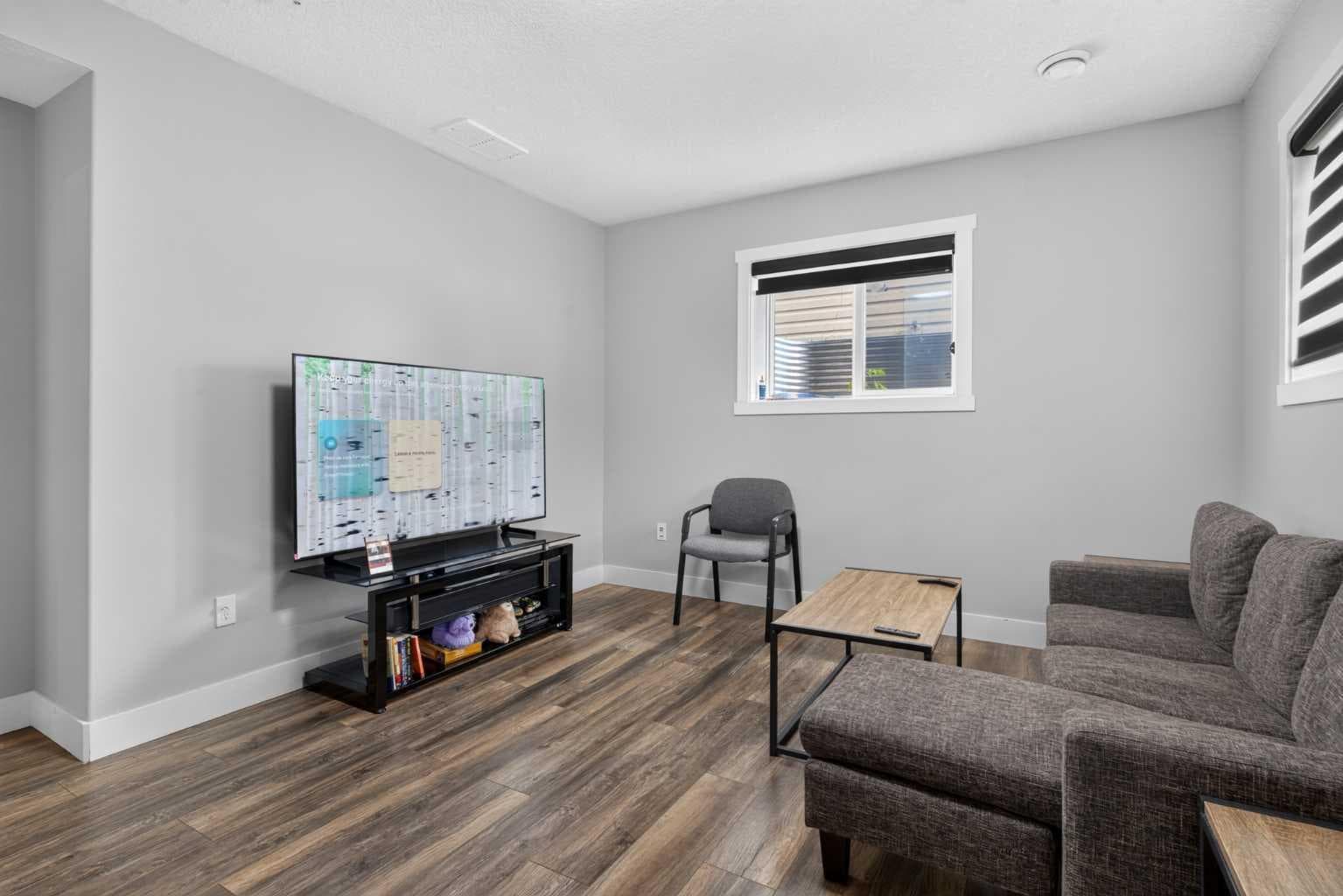 120 Castlegrove Road NE