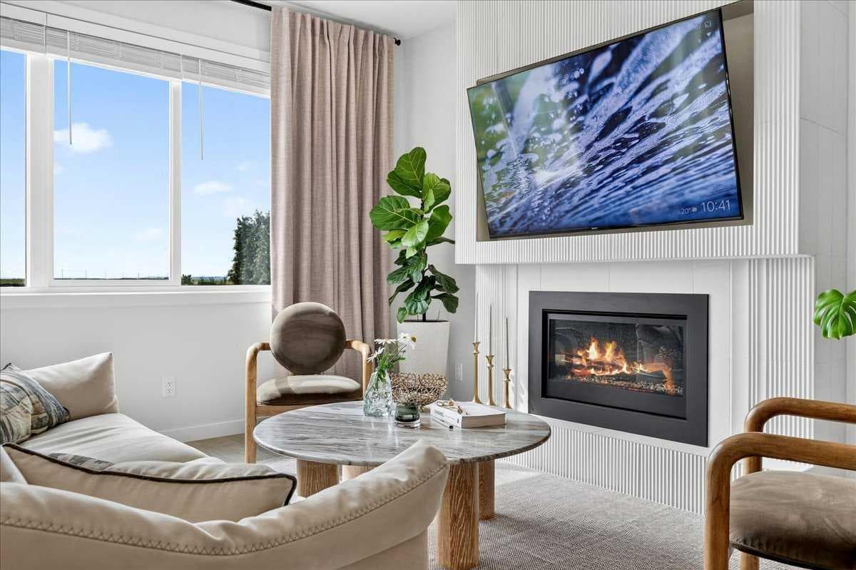 90 Savoy Landing SE