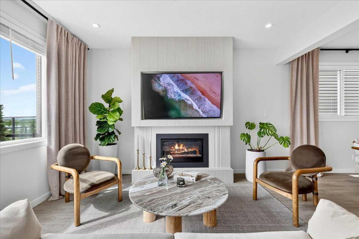 90 Savoy Landing SE