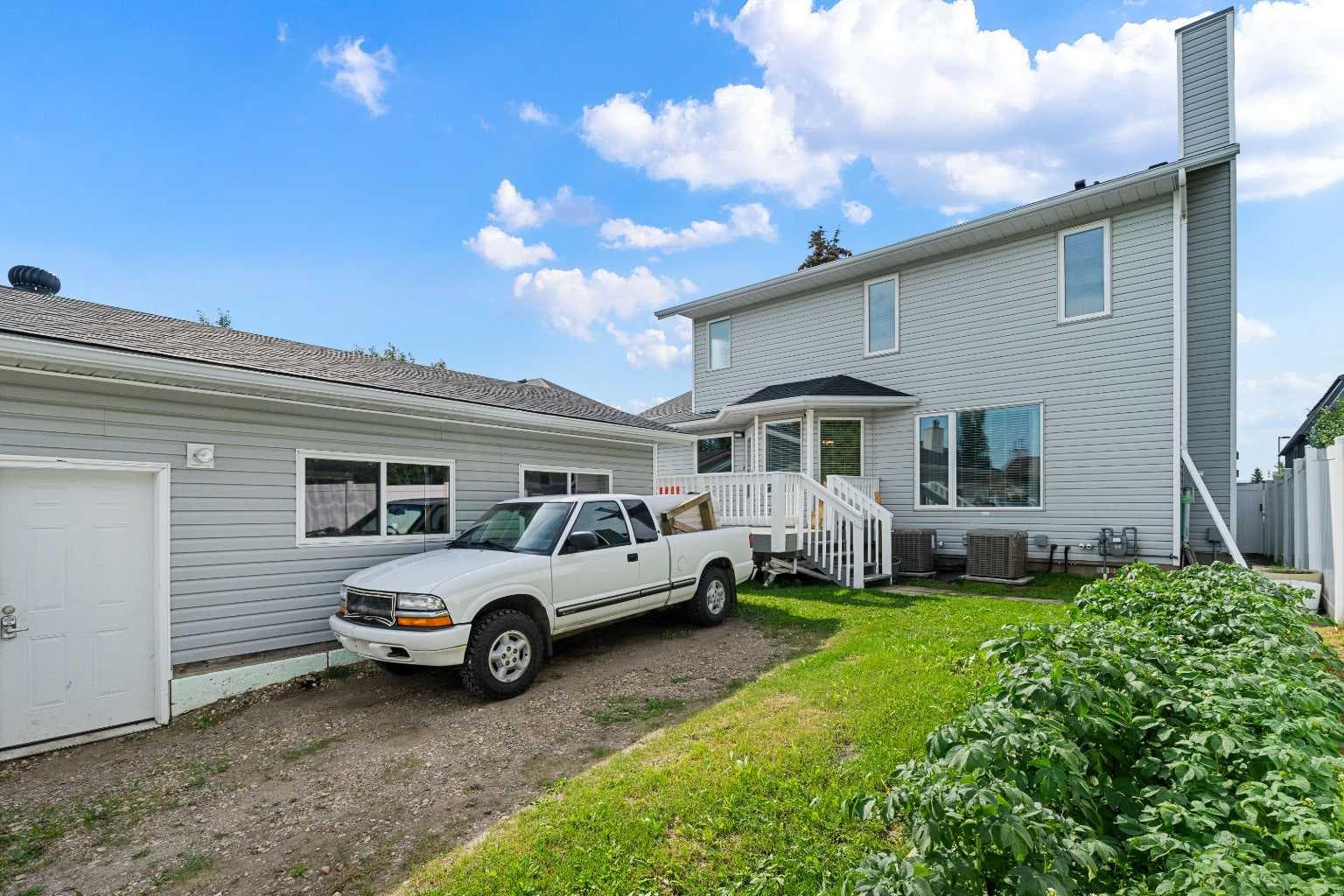 1114 Whitfield Avenue 