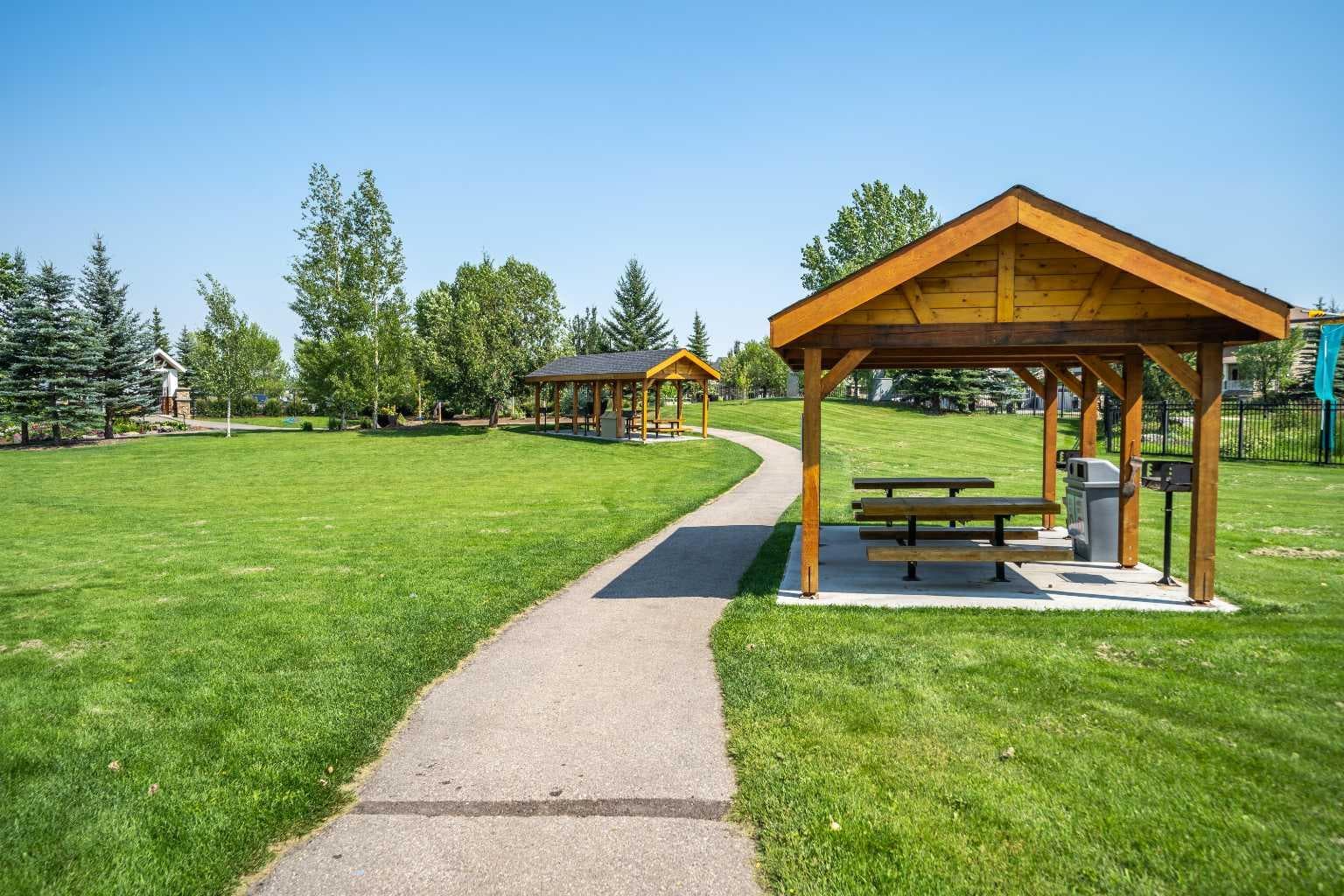 411, 28 Auburn Bay Link SE
