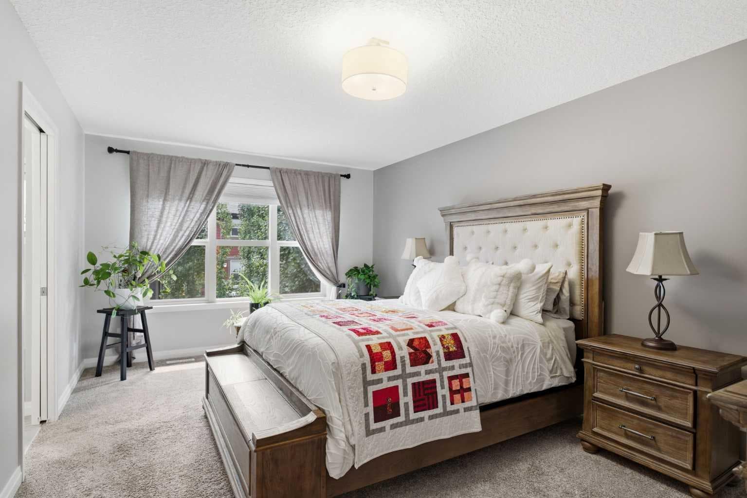 81 Riviera View 