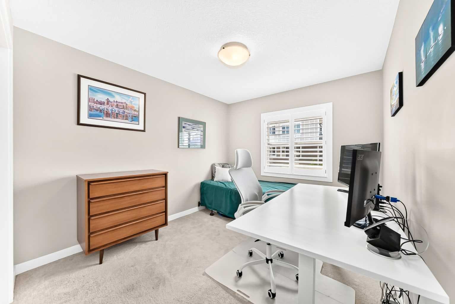 532 Cranford Drive SE