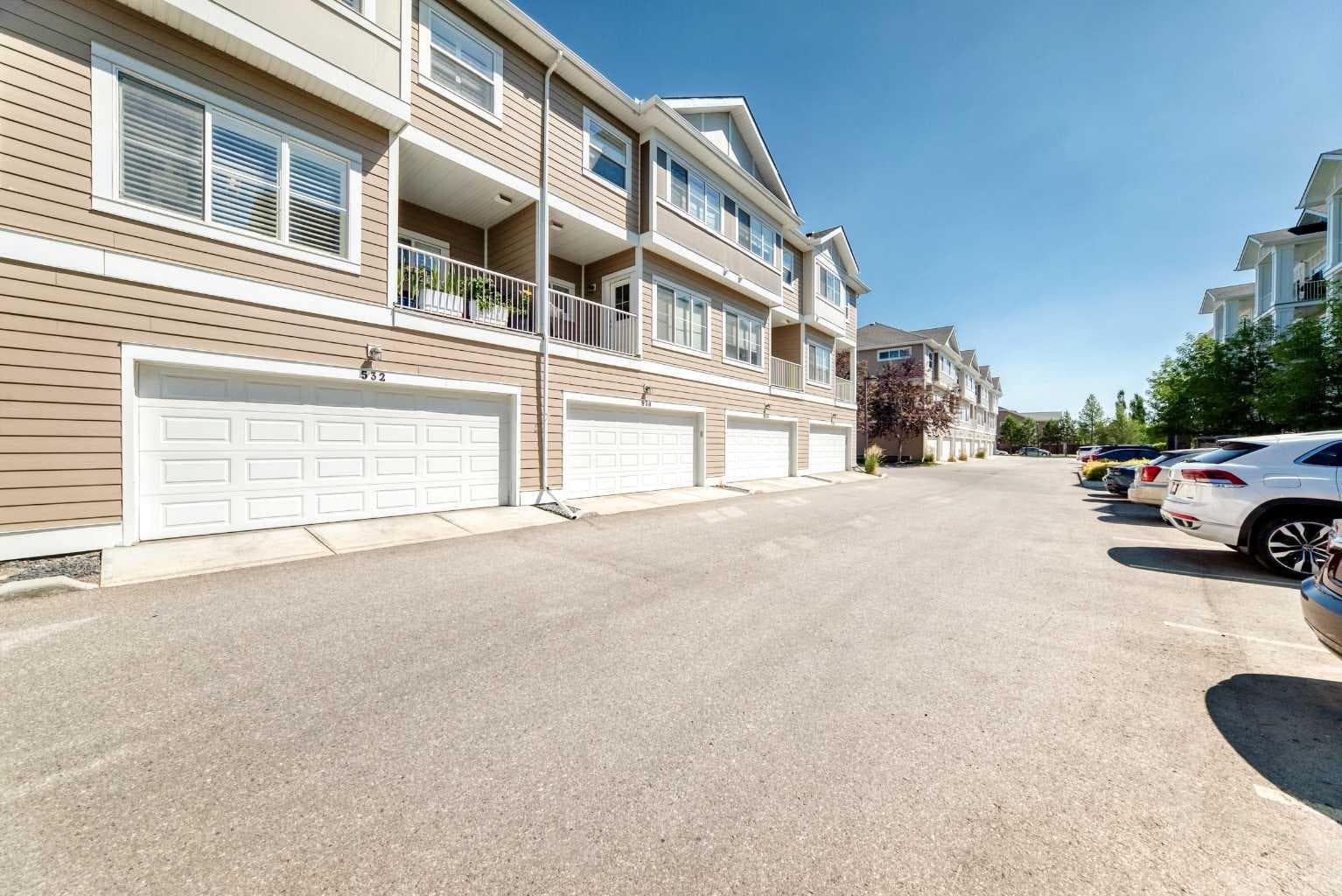 532 Cranford Drive SE