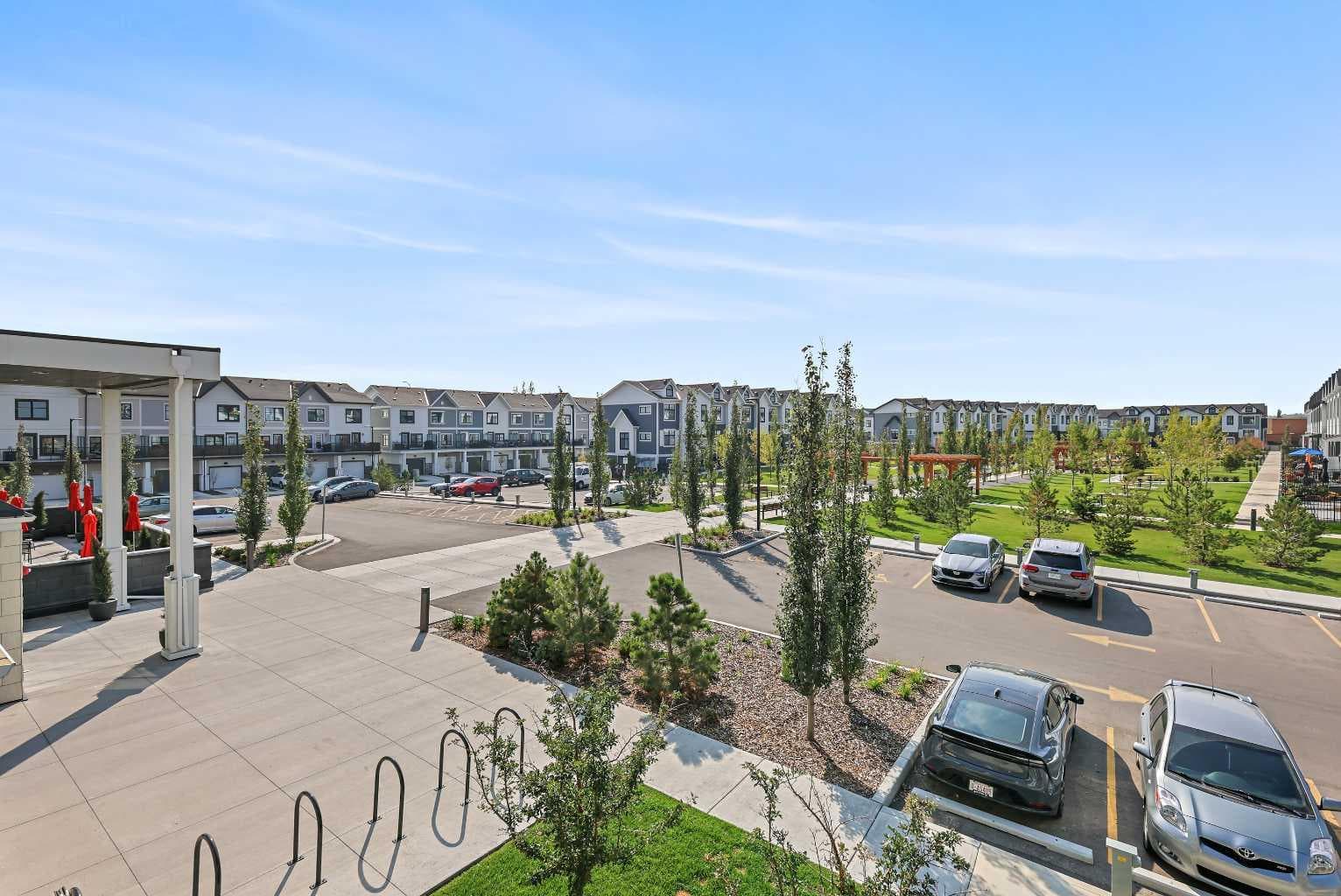 216, 255 Les Jardins Park SE