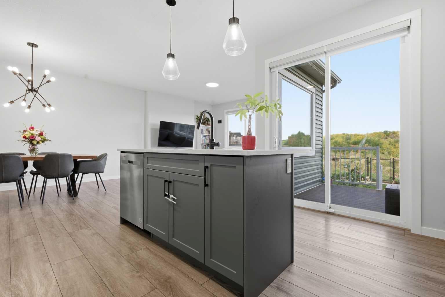 34 Belvedere Green SE