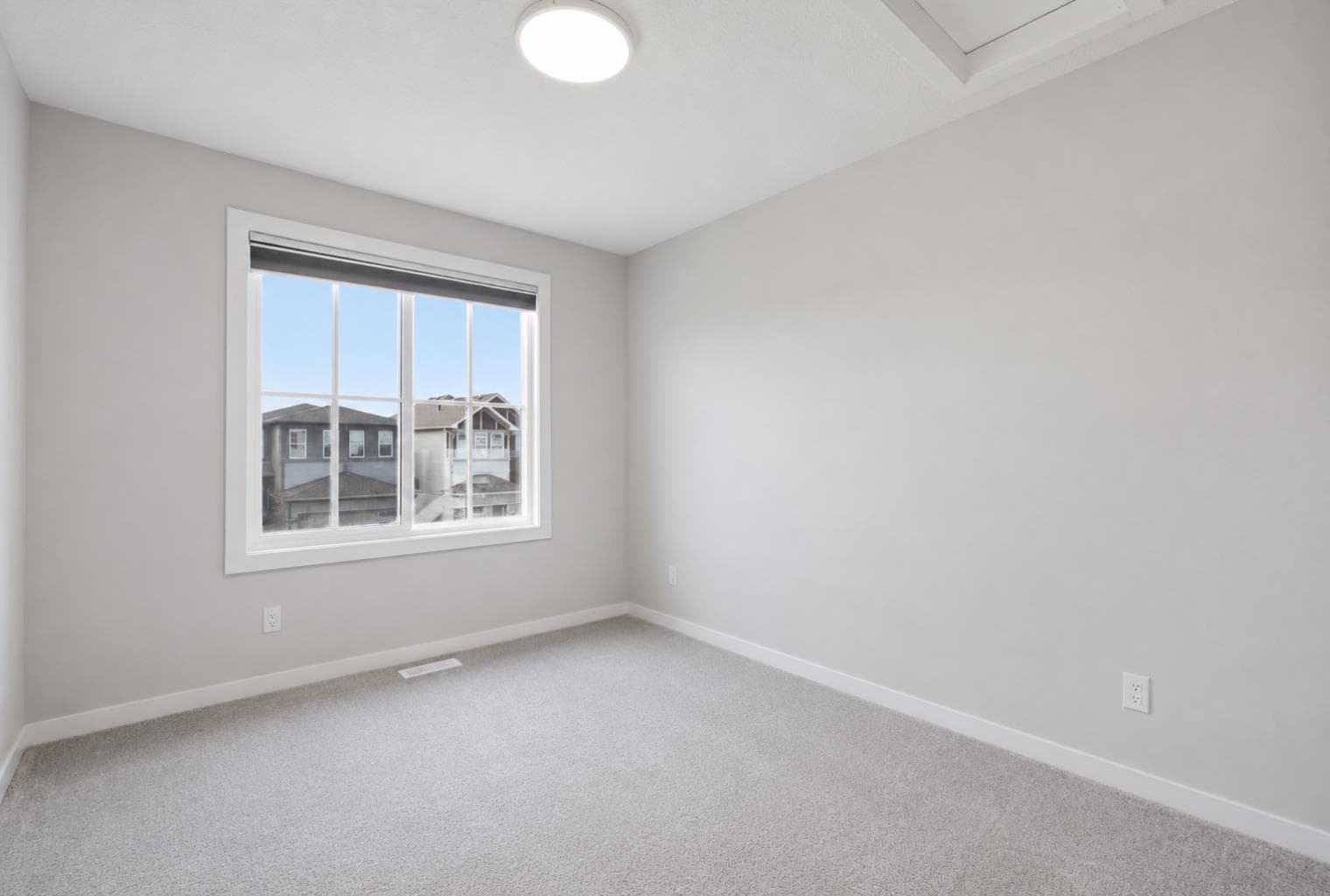 34 Belvedere Green SE