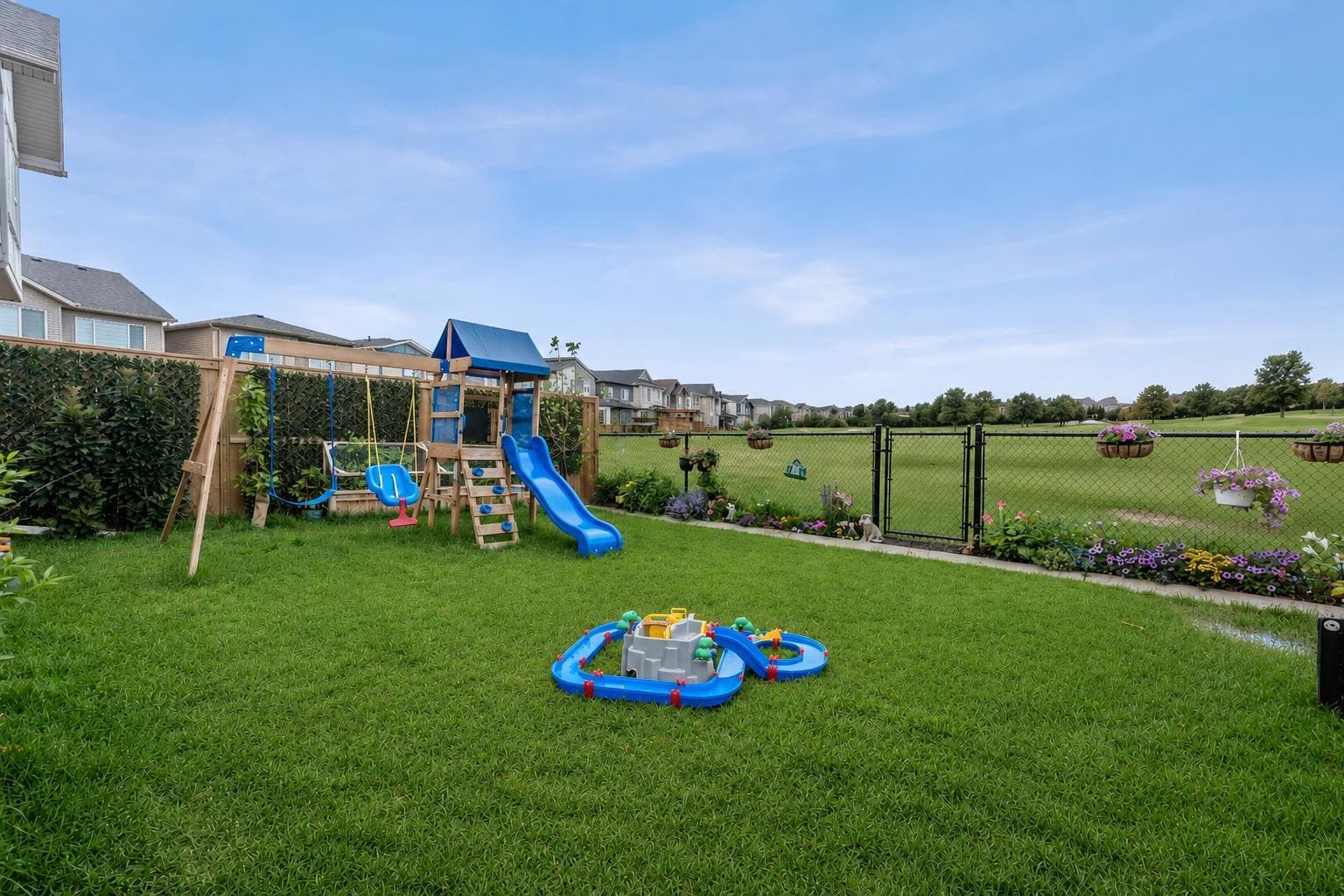 34 Belvedere Green SE