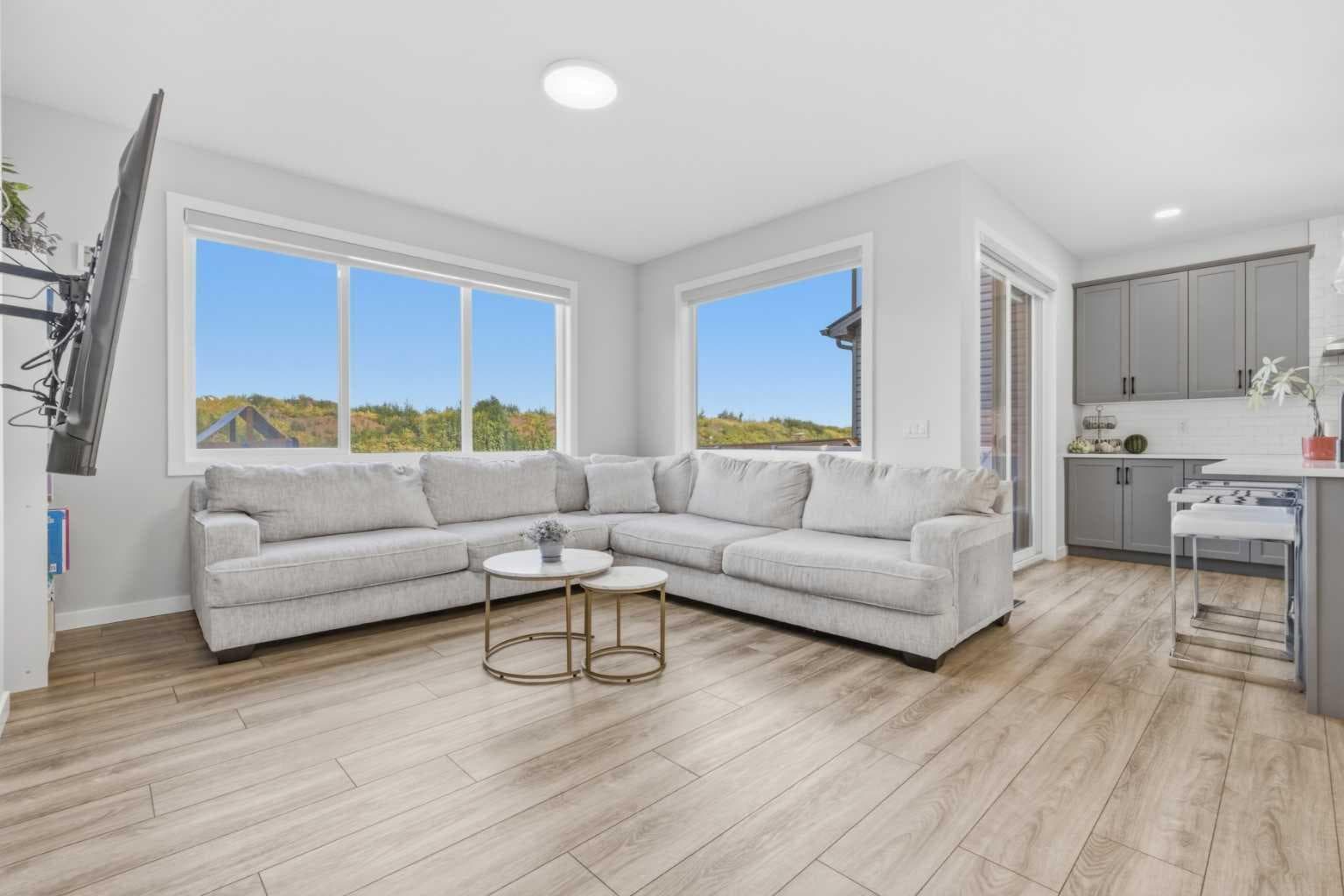 34 Belvedere Green SE