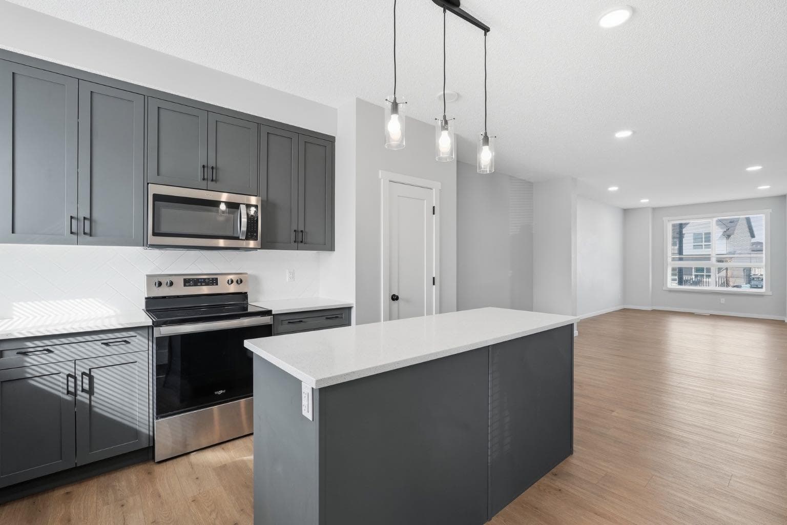 141 Belmont Drive SW