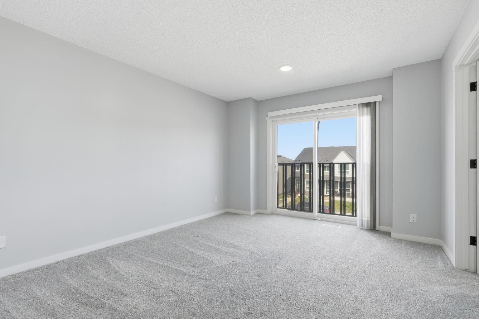 141 Belmont Drive SW