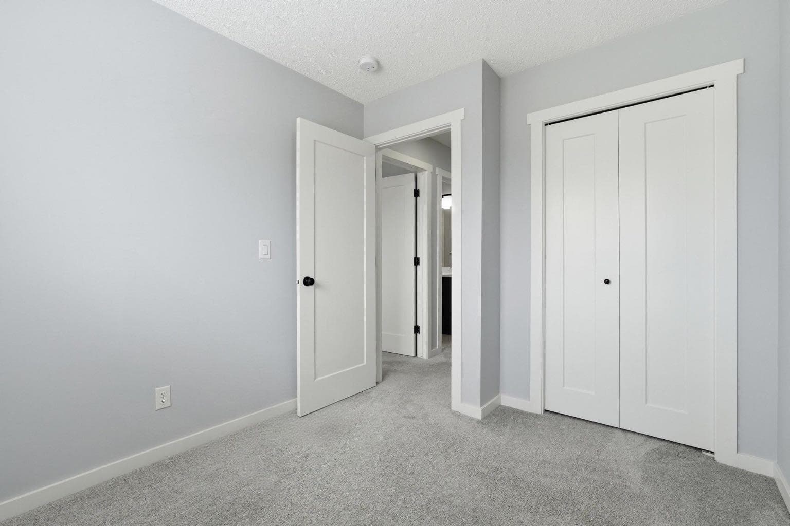 141 Belmont Drive SW