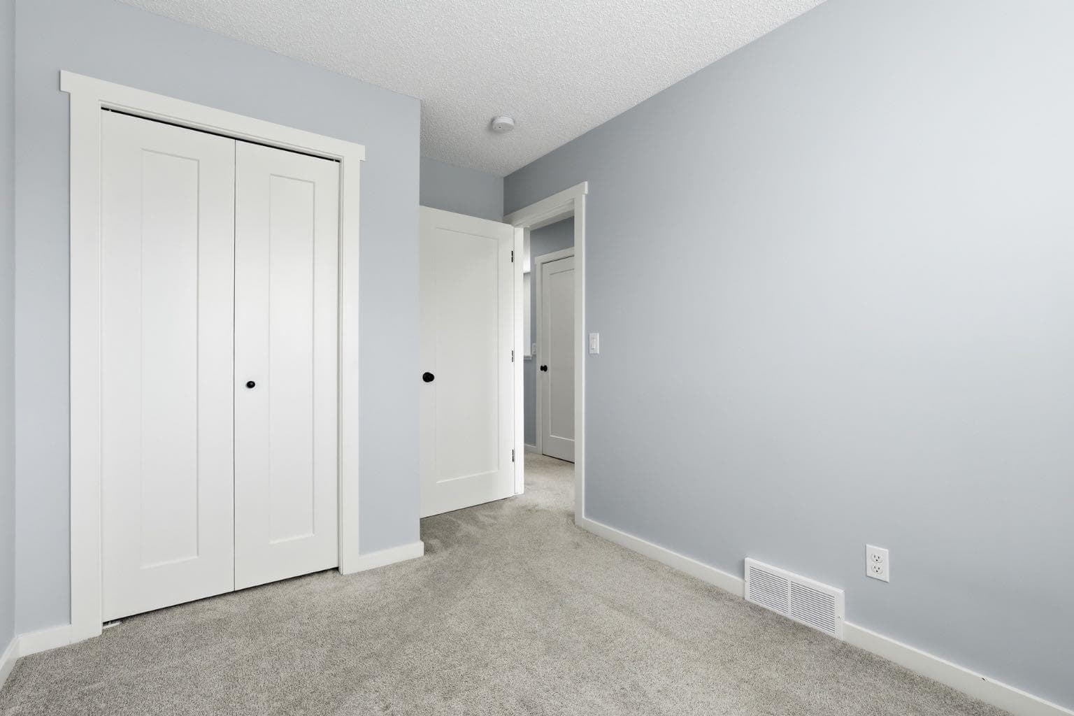 141 Belmont Drive SW