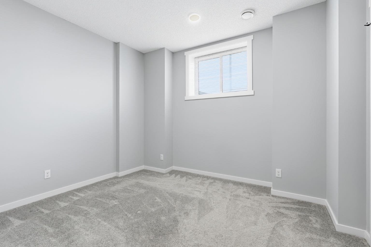 141 Belmont Drive SW