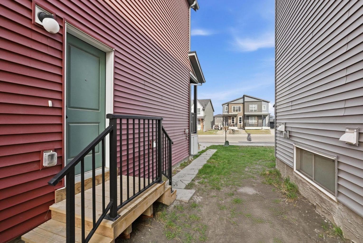 141 Belmont Drive SW