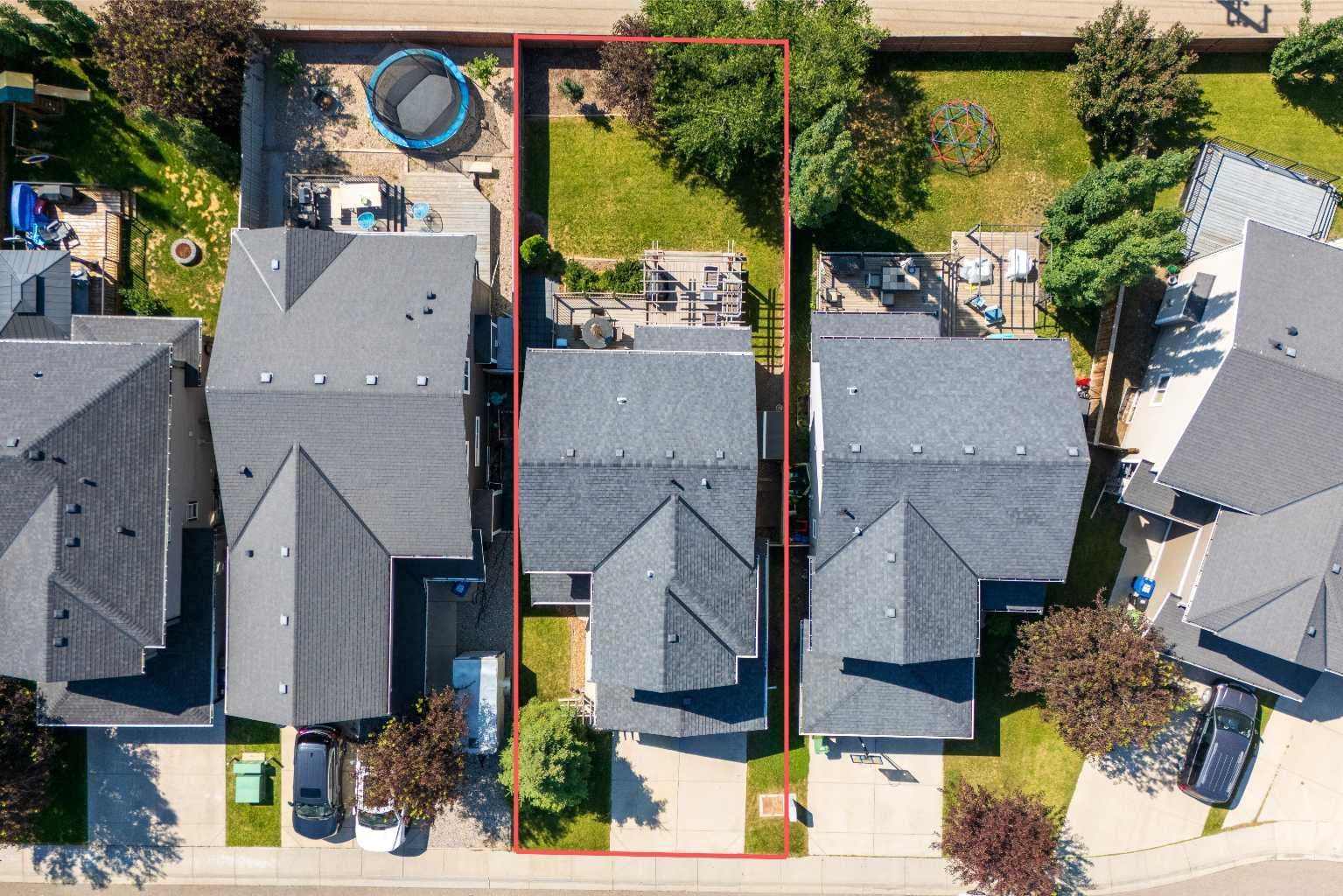 474 Williamstown Green NW