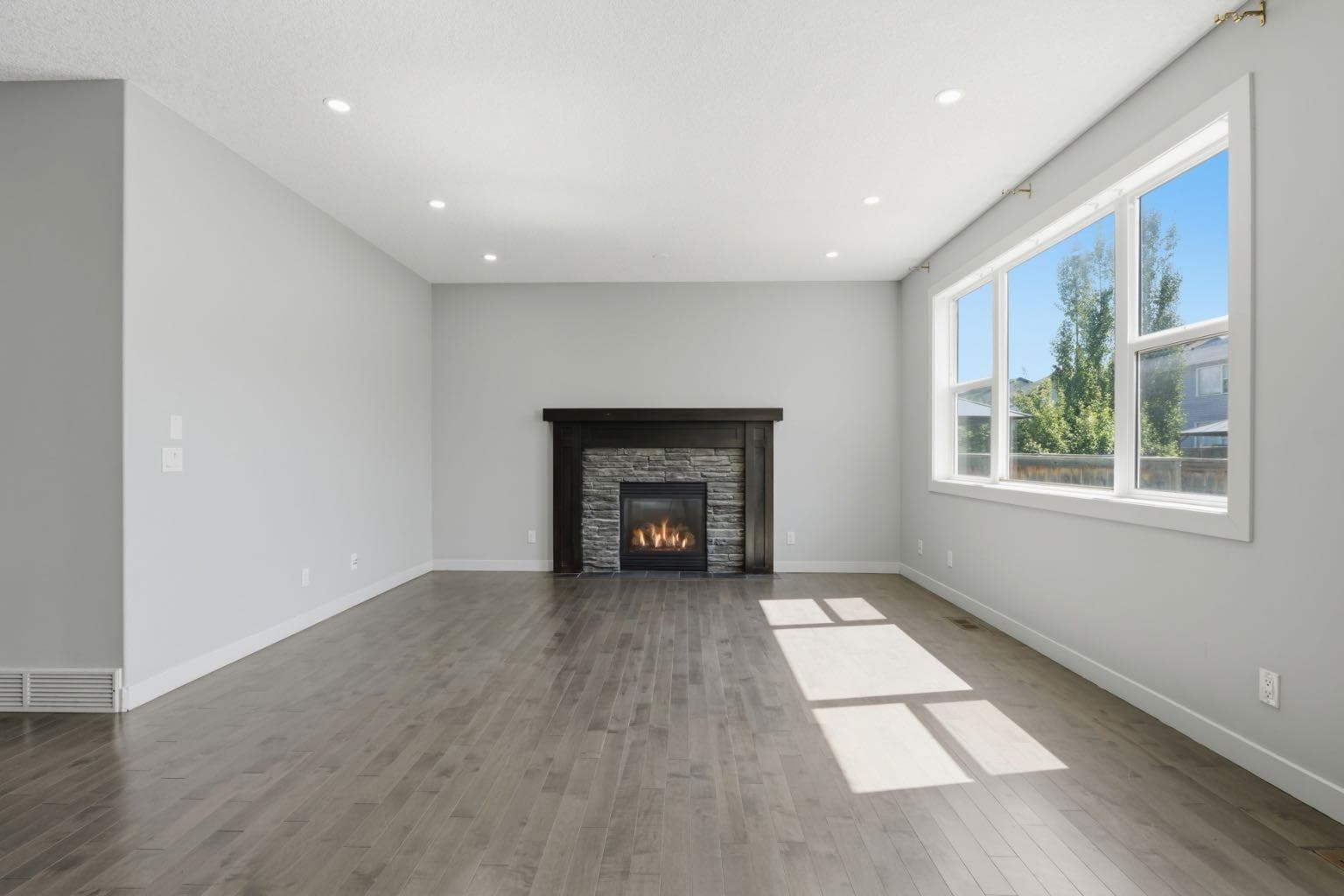7 Copperleaf Terrace SE