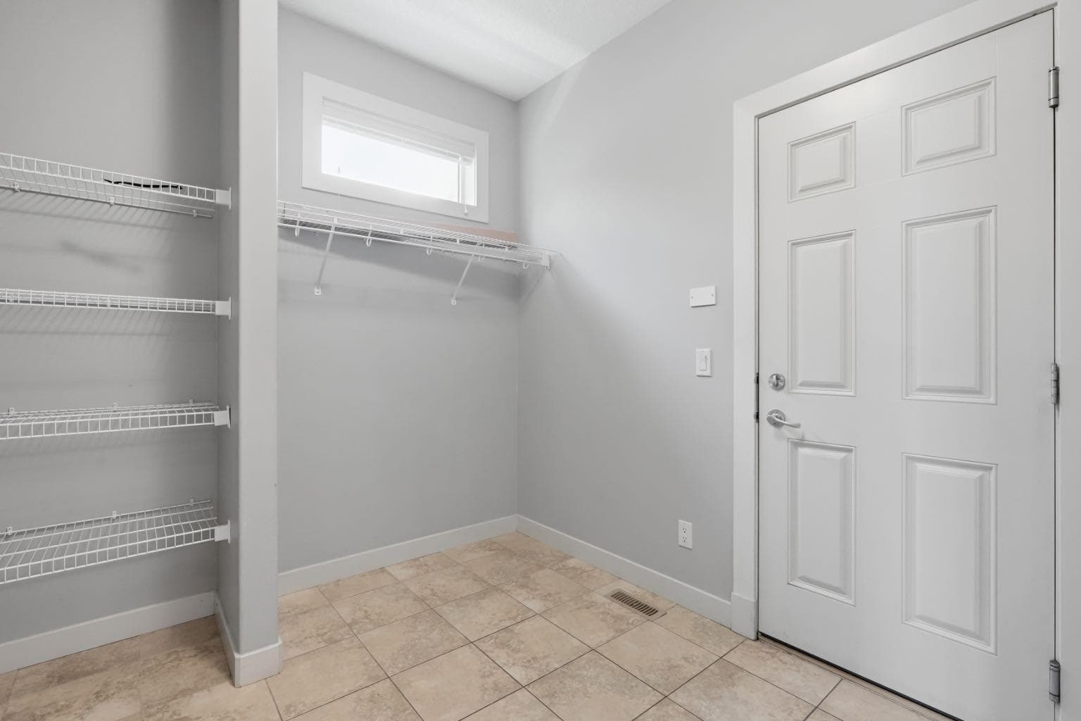 7 Copperleaf Terrace SE