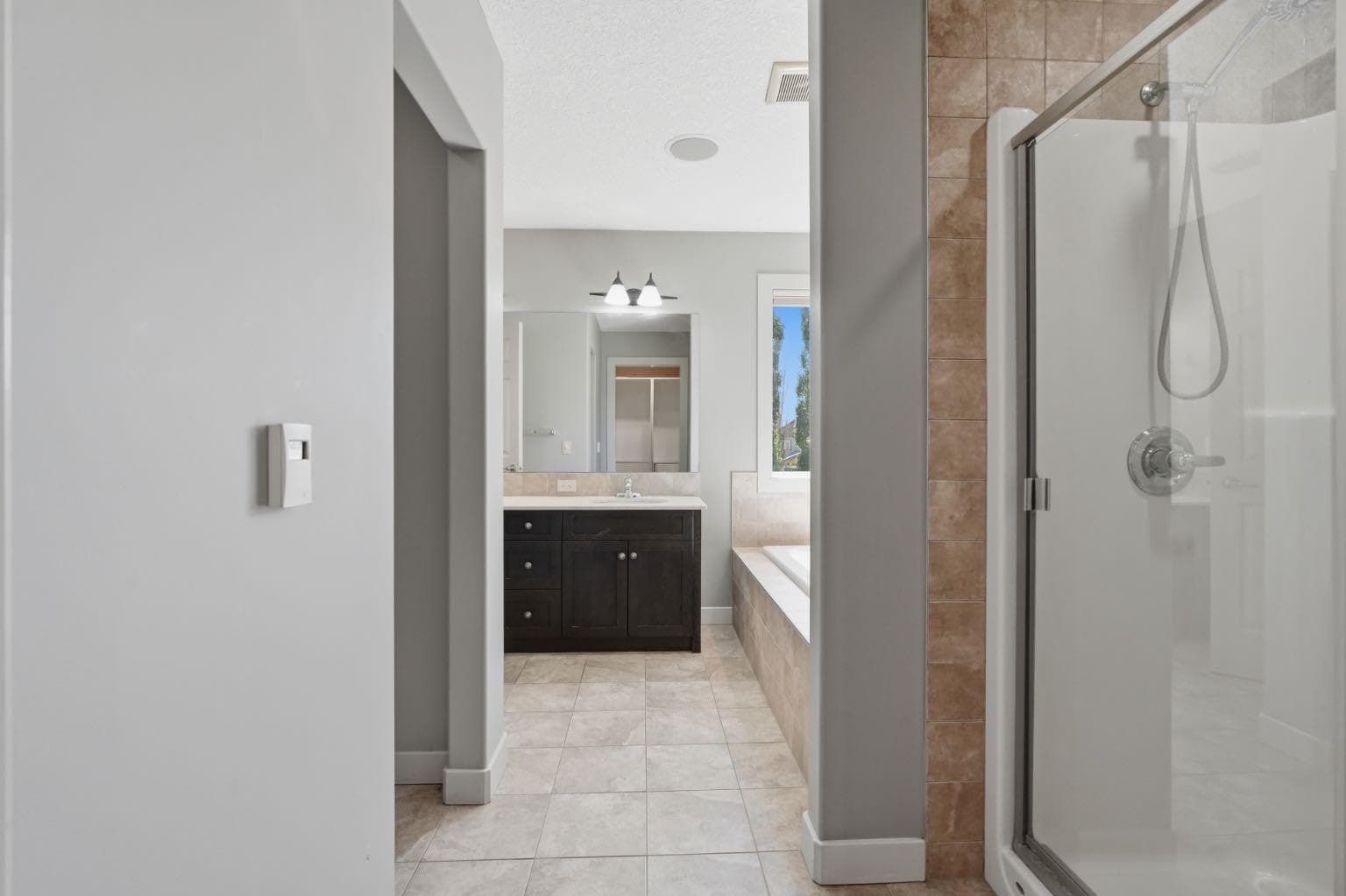 7 Copperleaf Terrace SE